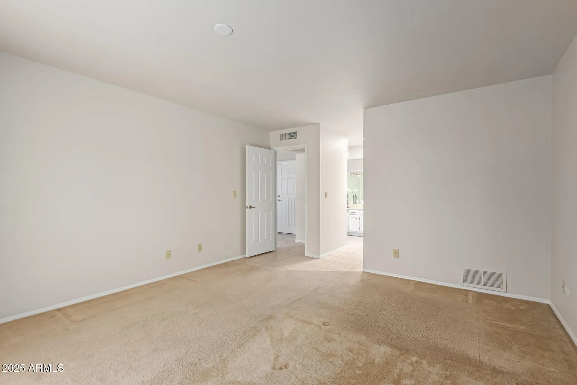 Property Slideshow image 13 of 27 | 19093 n 97th ln, Peoria, AZ, 85382