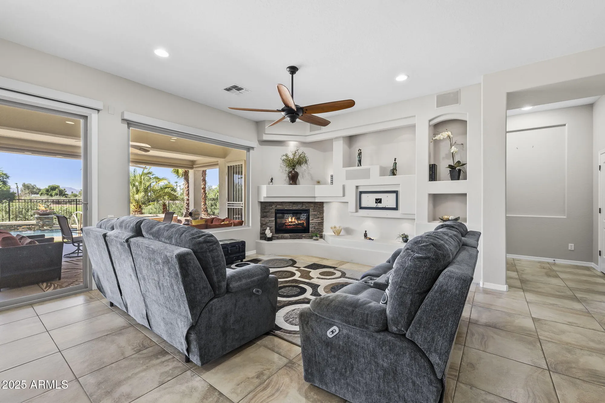 Property Slideshow image 3 of 62 | 21916 n pedregosa ct, Sun City West, AZ, 85375