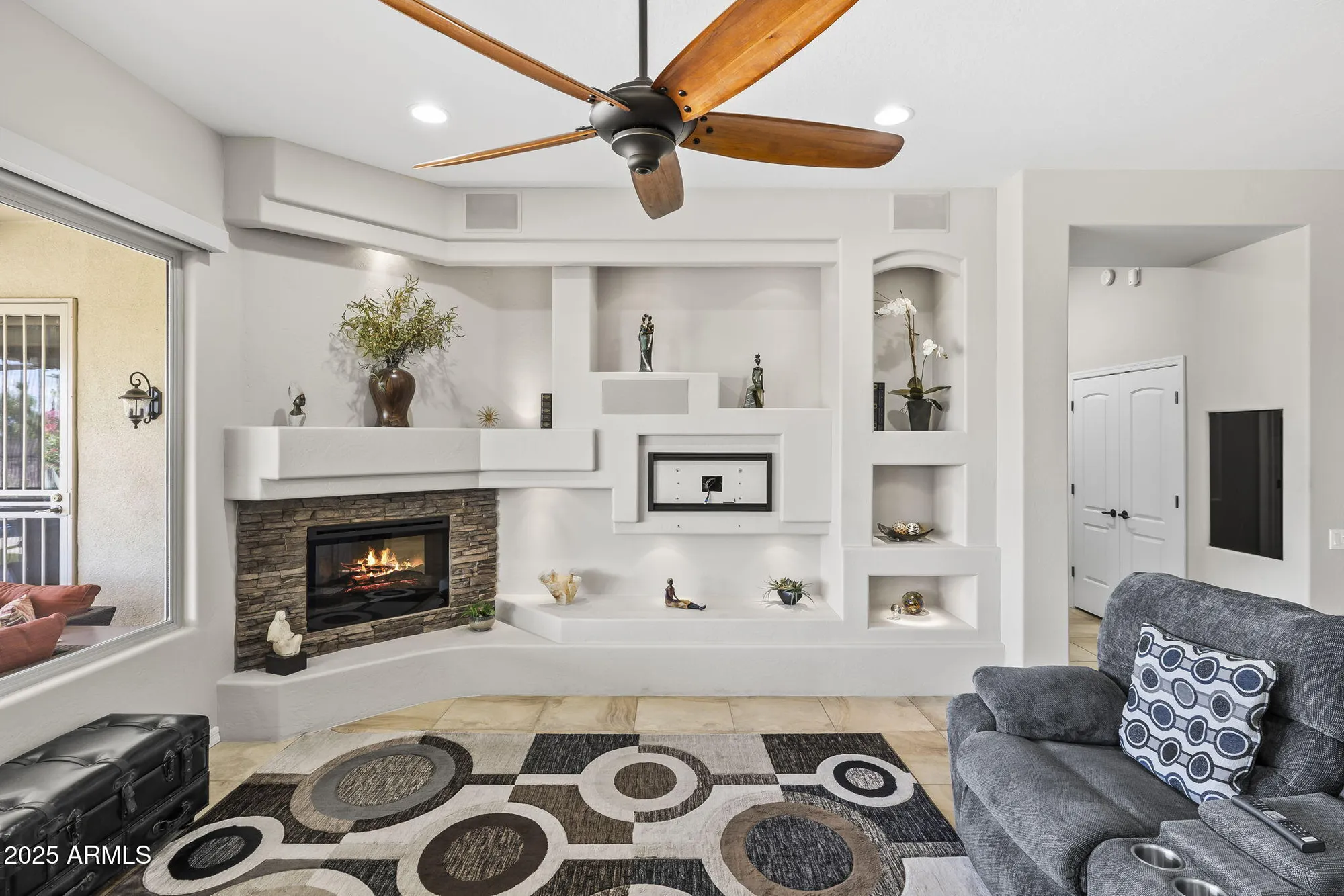 Property Slideshow image 5 of 62 | 21916 n pedregosa ct, Sun City West, AZ, 85375