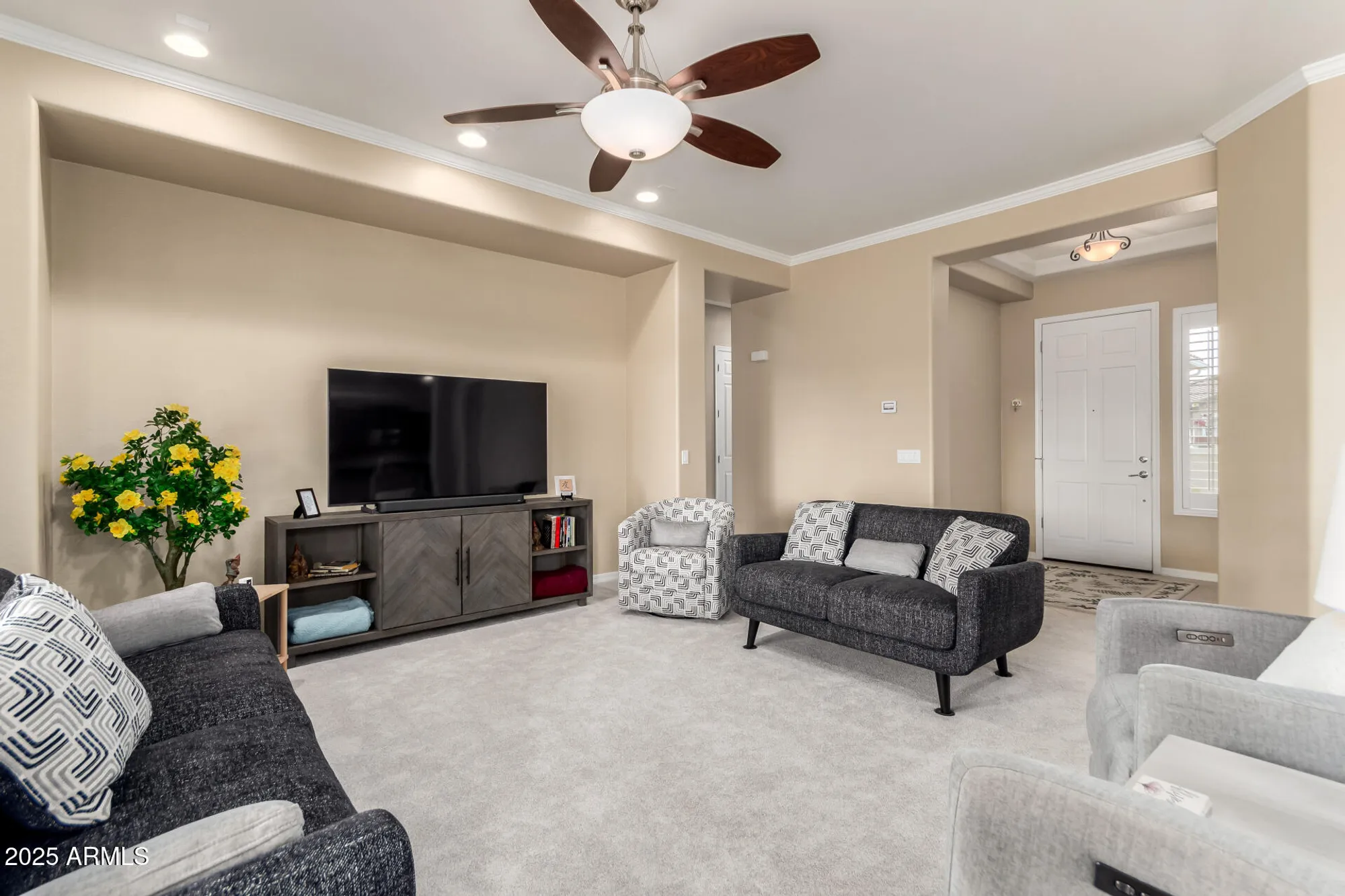 Property Slideshow image 8 of 68 | 7198 w trenton way, Florence, AZ, 85132