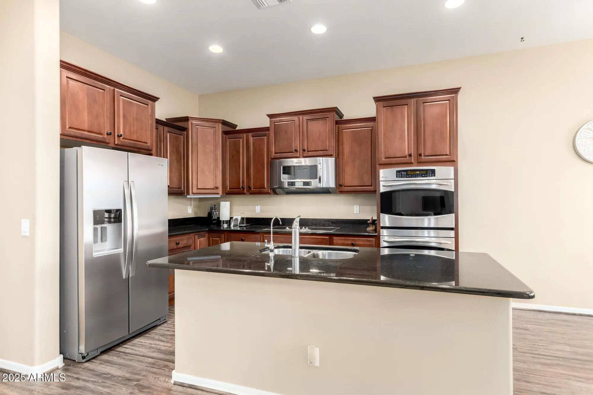 Property Slideshow image 12 of 68 | 7198 w trenton way, Florence, AZ, 85132