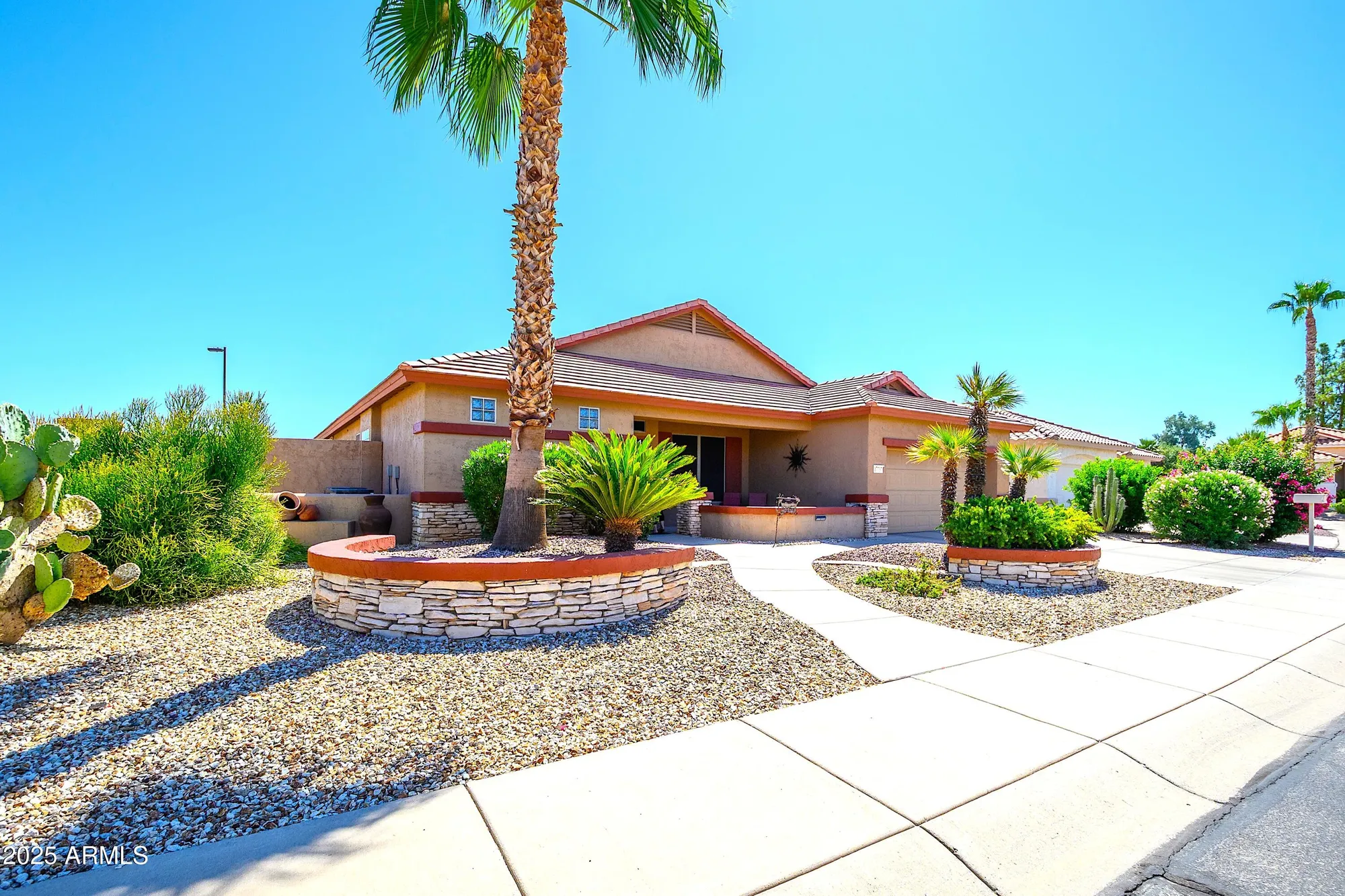 Property Slideshow image 2 of 56 | 17737 n becke ln, Surprise, AZ, 85374