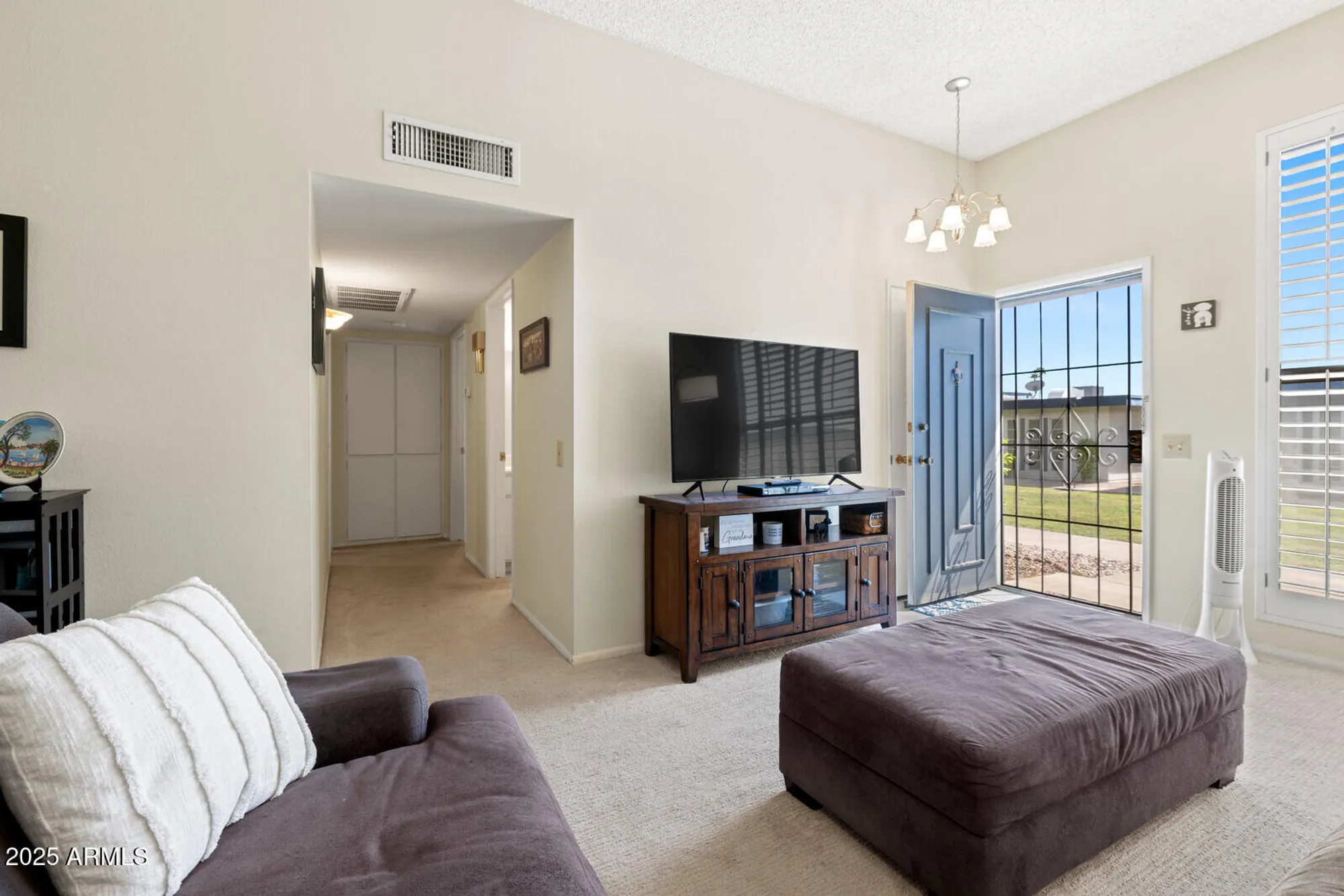 Property Slideshow image 11 of 22 | 13054 n 100th ave, Sun City, AZ, 85351