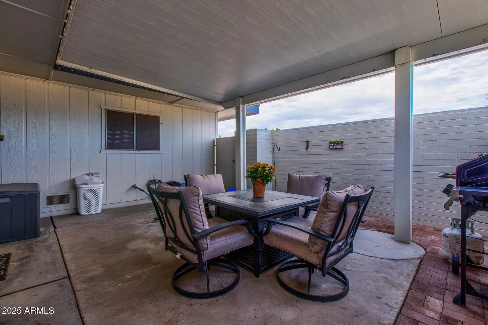 Property Slideshow image 21 of 22 | 13054 n 100th ave, Sun City, AZ, 85351