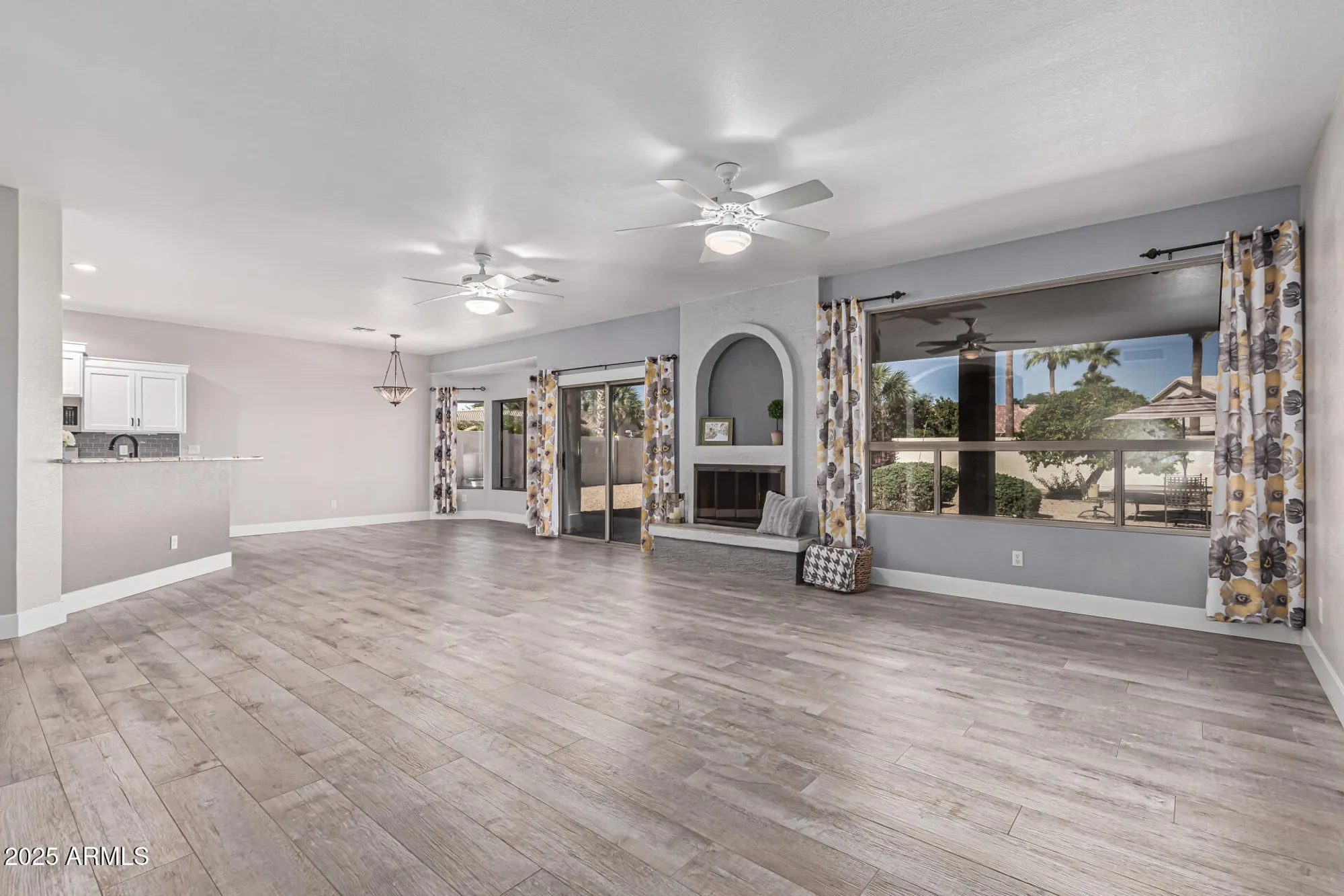Property Slideshow image 6 of 36 | 14932 w whitton ave, Goodyear, AZ, 85395