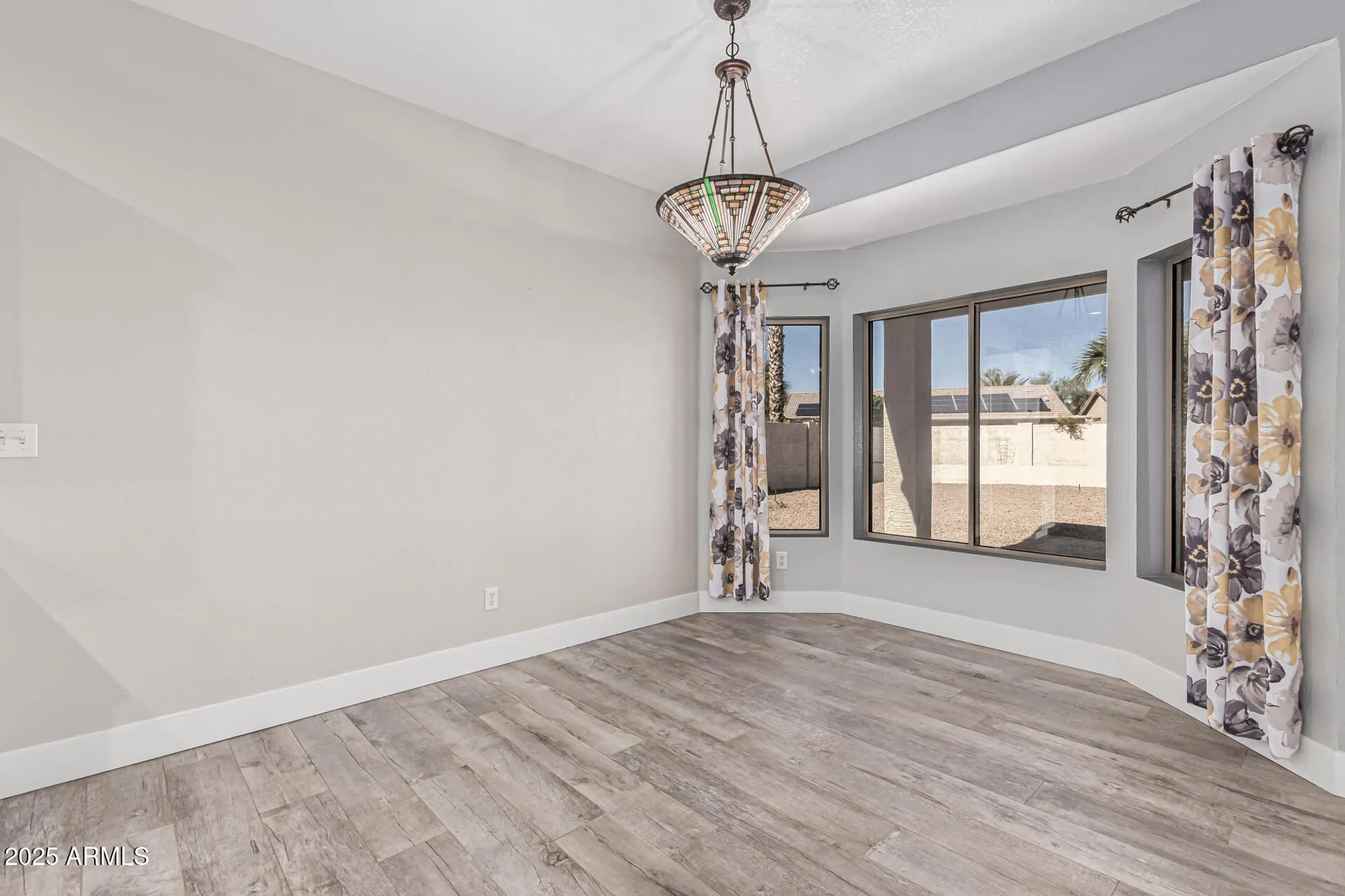 Property Slideshow image 8 of 36 | 14932 w whitton ave, Goodyear, AZ, 85395