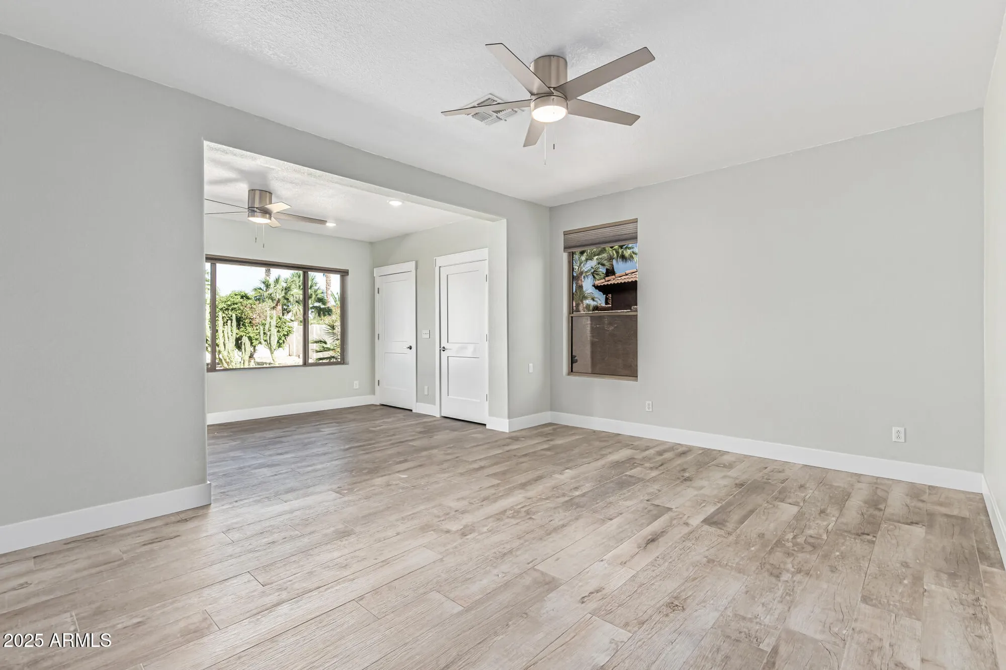 Property Slideshow image 17 of 36 | 14932 w whitton ave, Goodyear, AZ, 85395