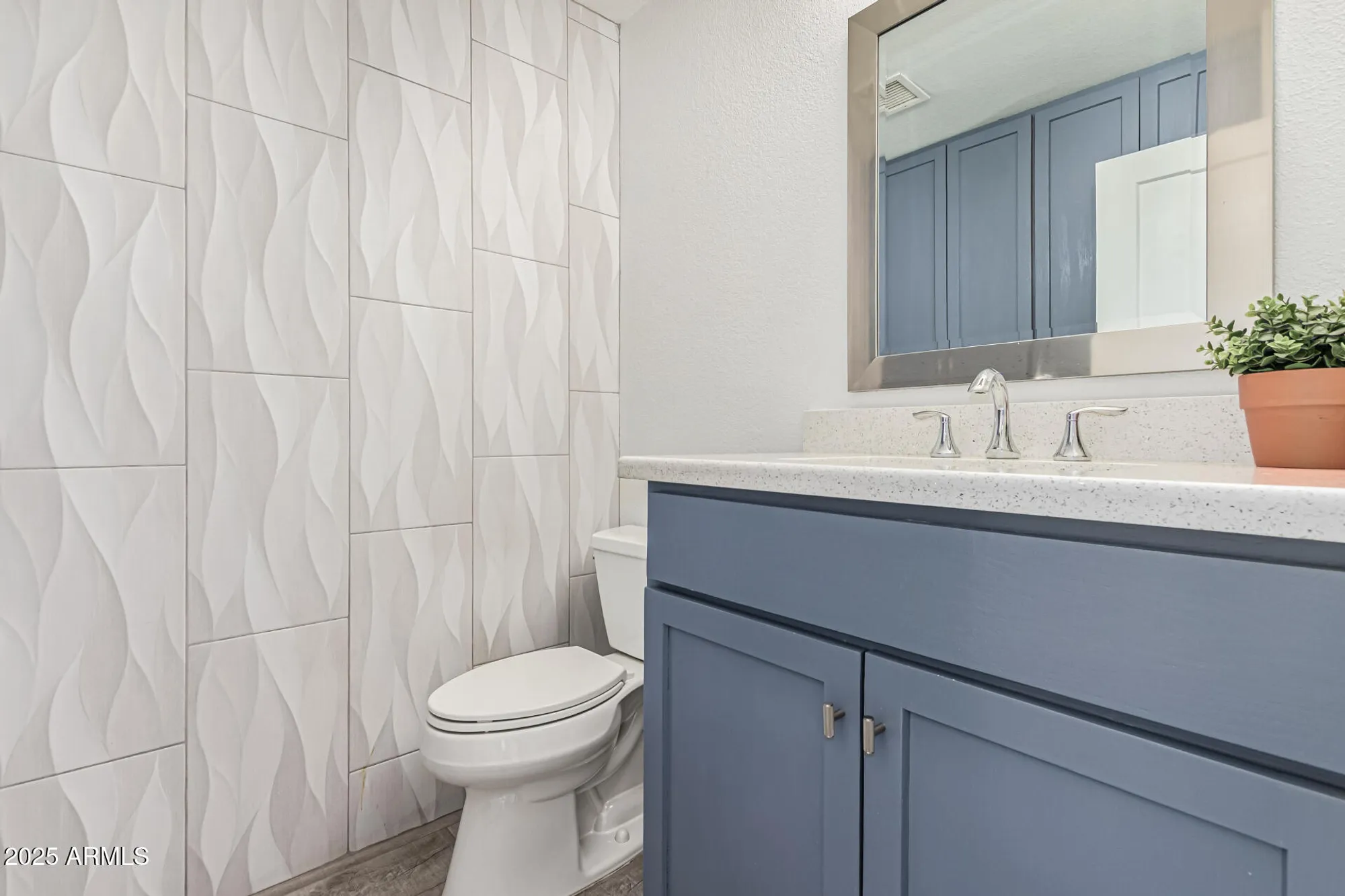 Property Slideshow image 28 of 36 | 14932 w whitton ave, Goodyear, AZ, 85395