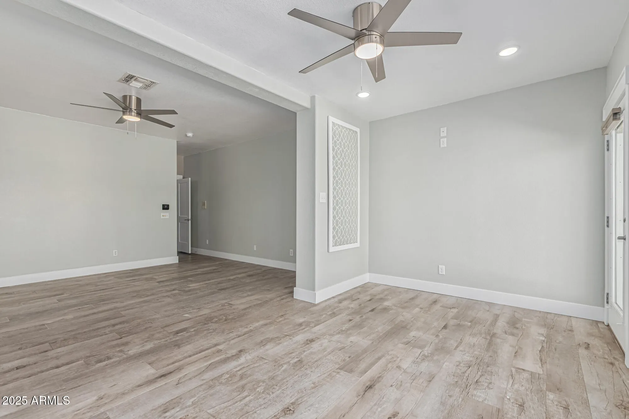 Property Slideshow image 19 of 36 | 14932 w whitton ave, Goodyear, AZ, 85395