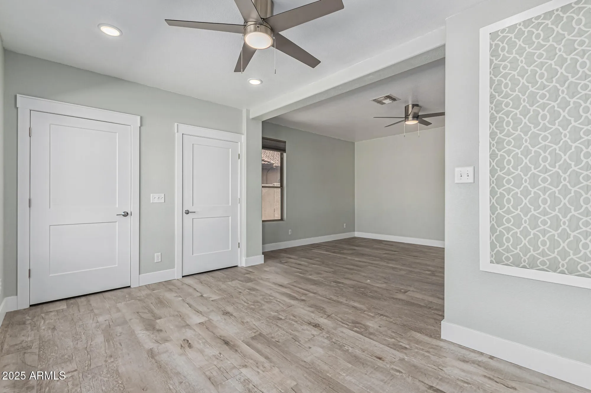 Property Slideshow image 20 of 36 | 14932 w whitton ave, Goodyear, AZ, 85395