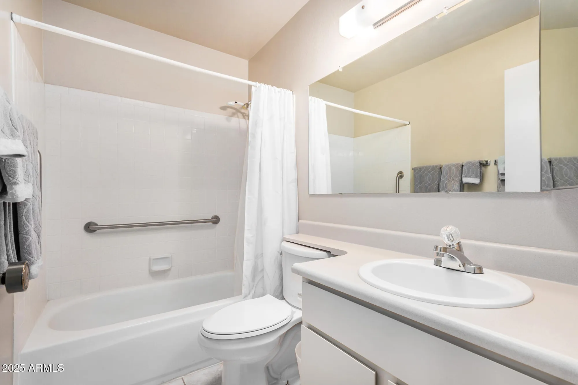 Property Slideshow image 22 of 71 | 9507 e sherwood way, Sun Lakes, AZ, 85248