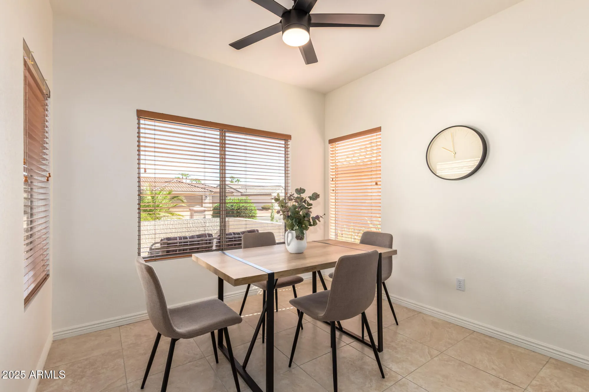 Property Slideshow image 12 of 38 | 19740 n wind rose way, Surprise, AZ, 85374