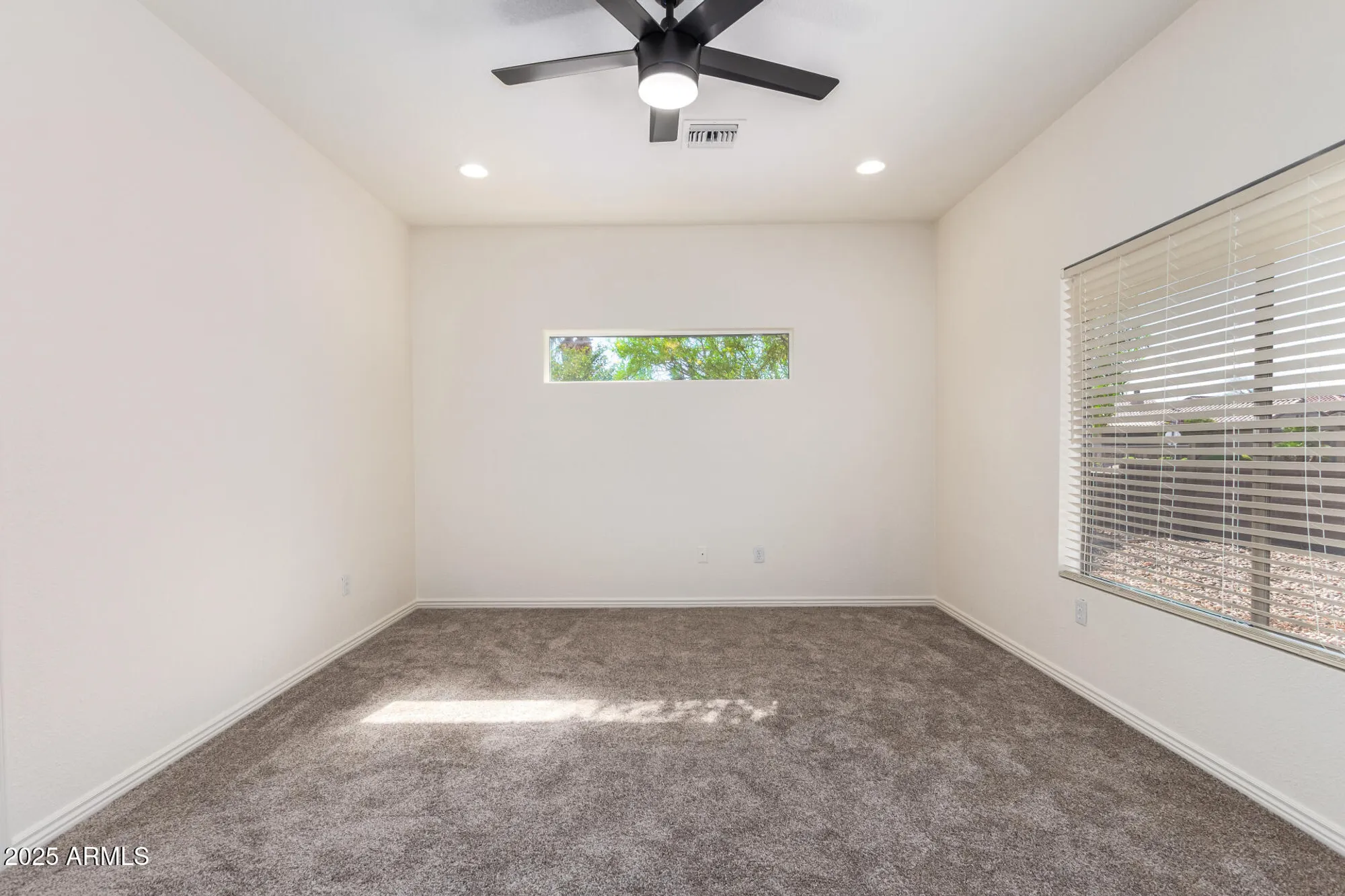 Property Slideshow image 23 of 38 | 19740 n wind rose way, Surprise, AZ, 85374