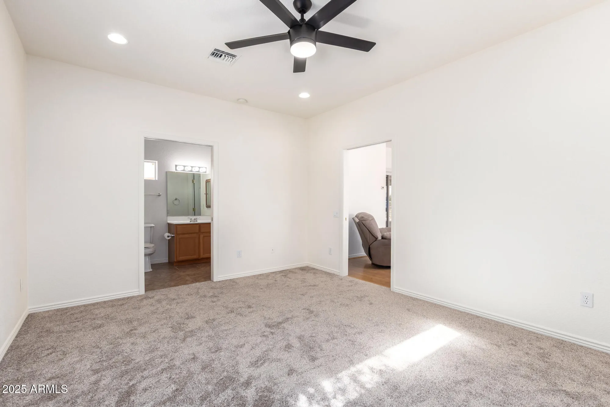 Property Slideshow image 24 of 38 | 19740 n wind rose way, Surprise, AZ, 85374