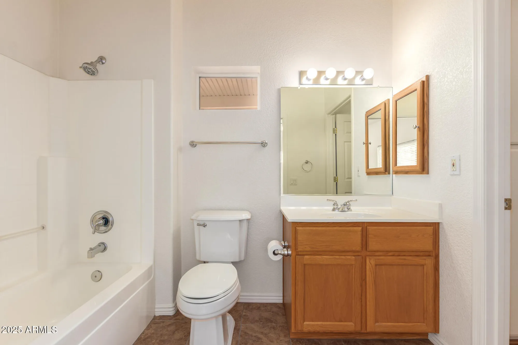 Property Slideshow image 25 of 38 | 19740 n wind rose way, Surprise, AZ, 85374