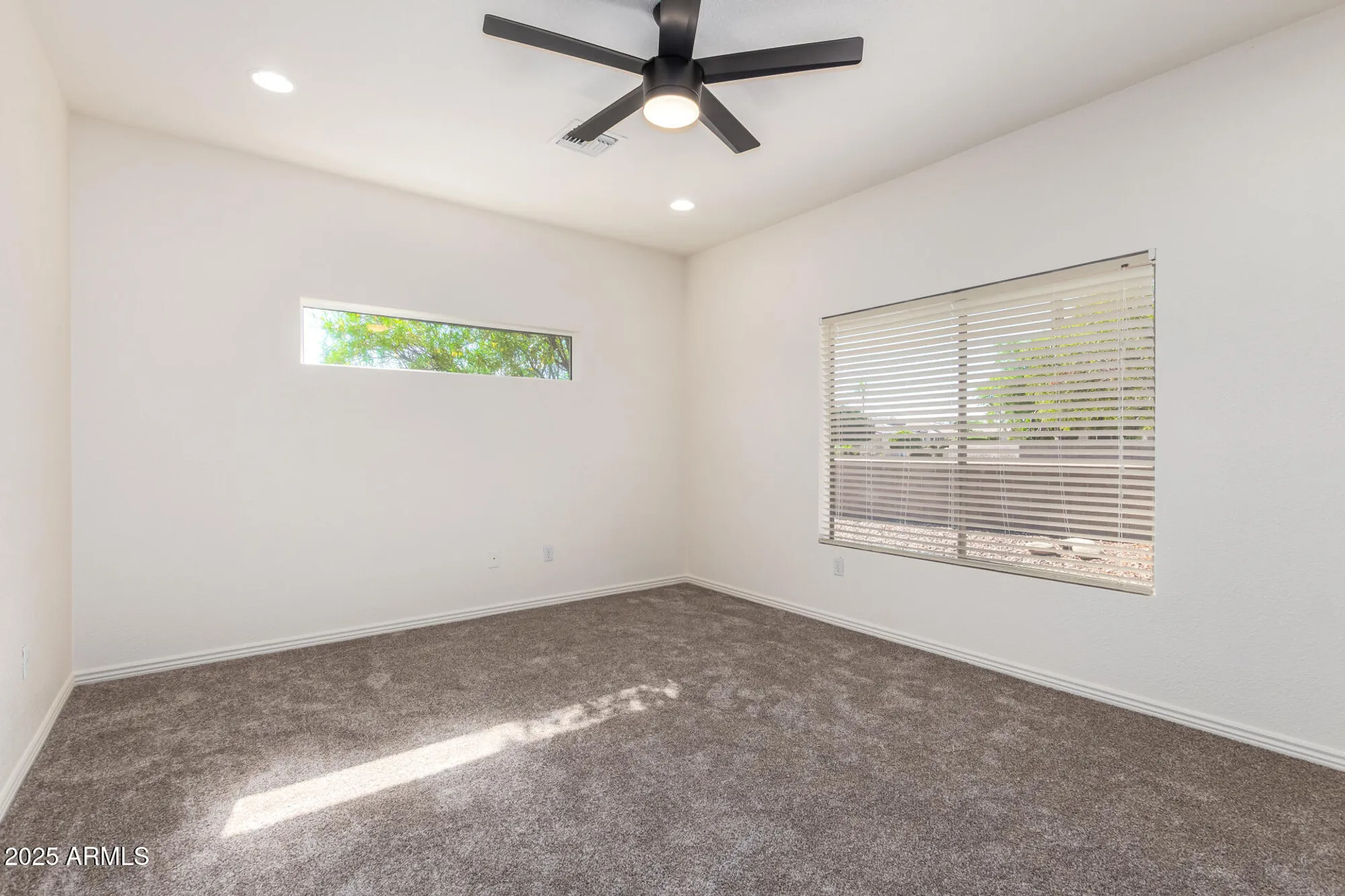 Property Slideshow image 22 of 38 | 19740 n wind rose way, Surprise, AZ, 85374