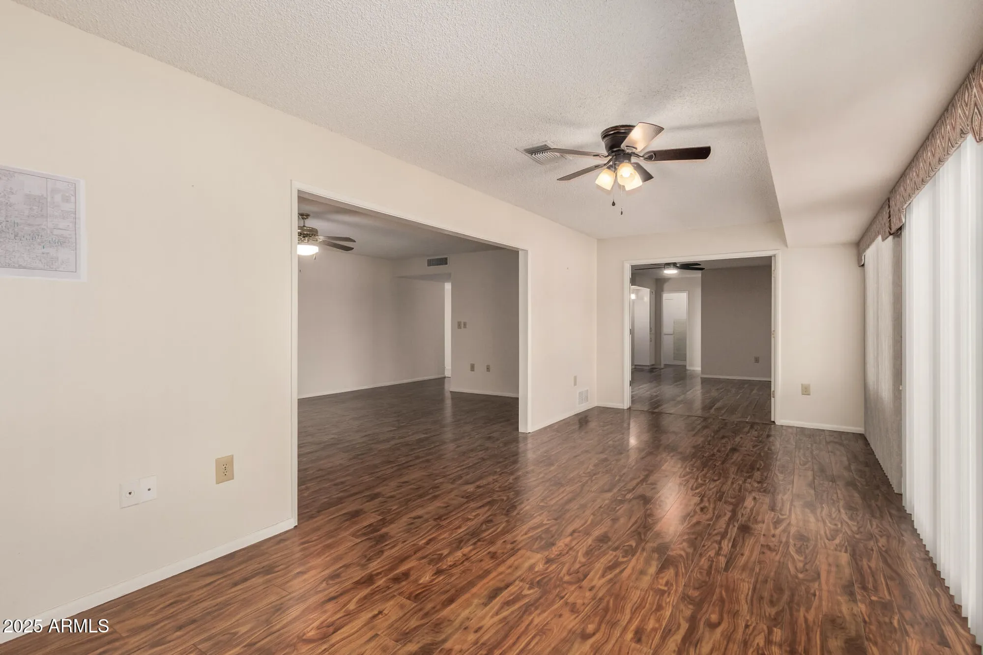 Property Slideshow image 15 of 36 | 10439 w kingswood cir, Sun City, AZ, 85351