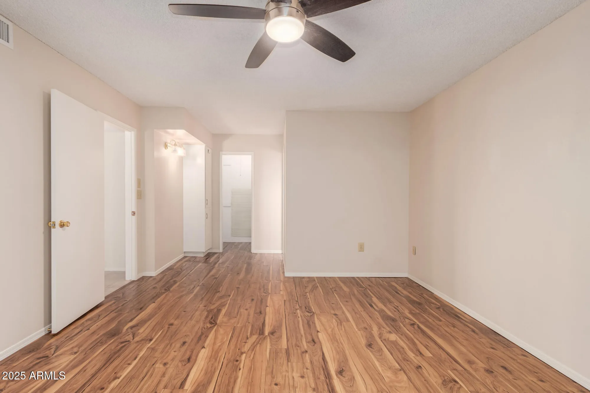 Property Slideshow image 23 of 36 | 10439 w kingswood cir, Sun City, AZ, 85351