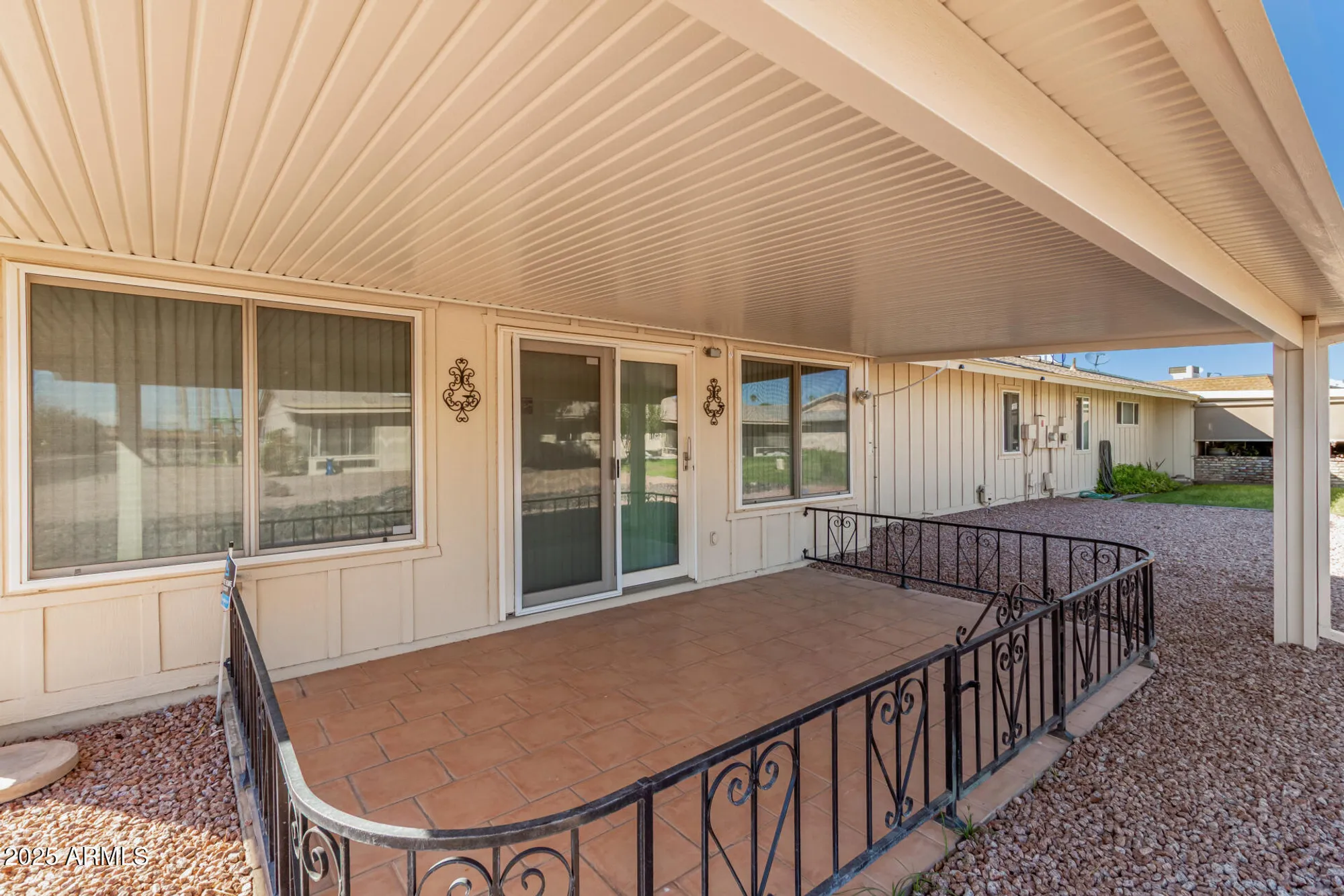 Property Slideshow image 32 of 36 | 10439 w kingswood cir, Sun City, AZ, 85351