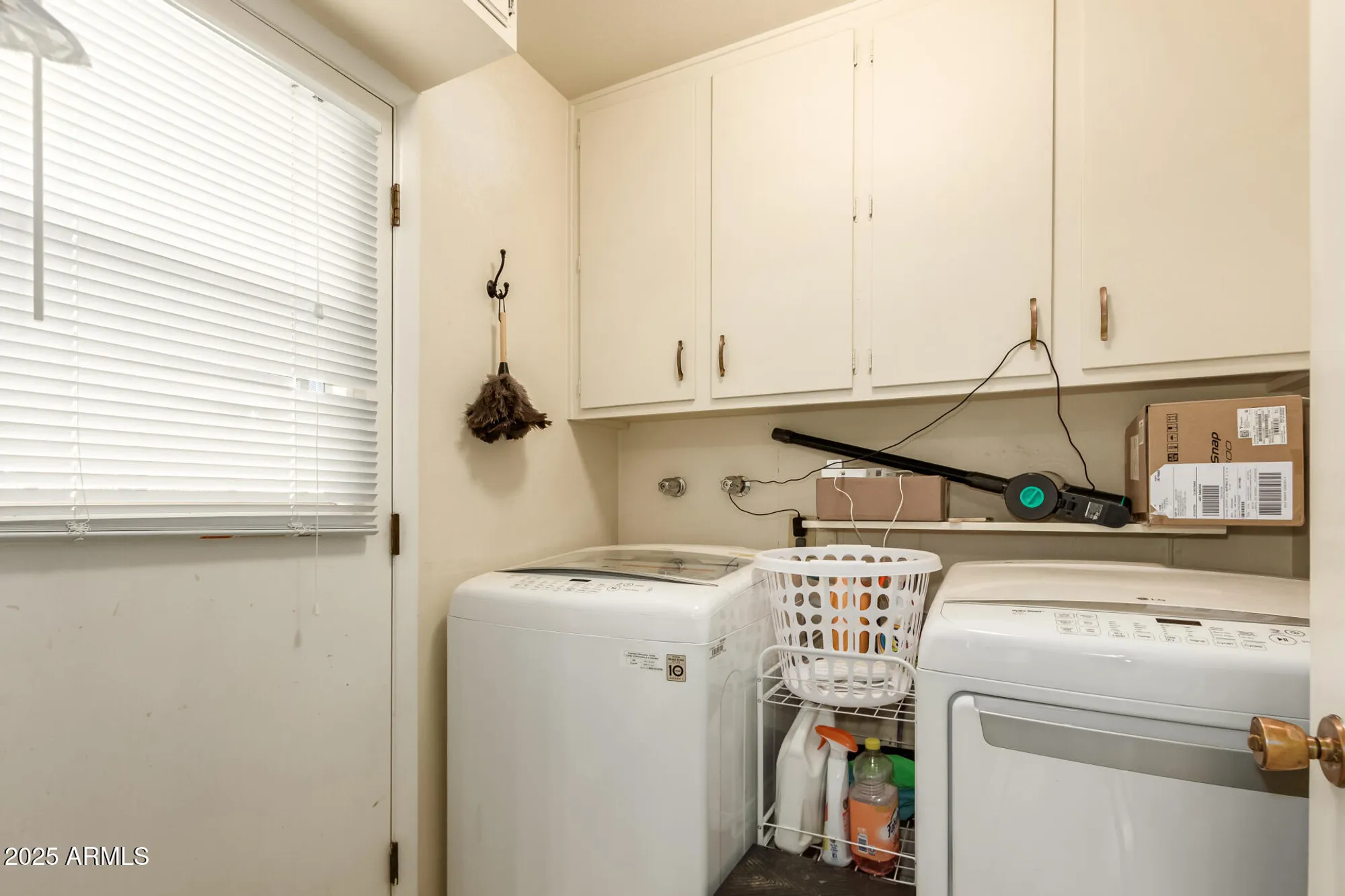 Property Slideshow image 23 of 32 | 10215 w kingswood cir, Sun City, AZ, 85351