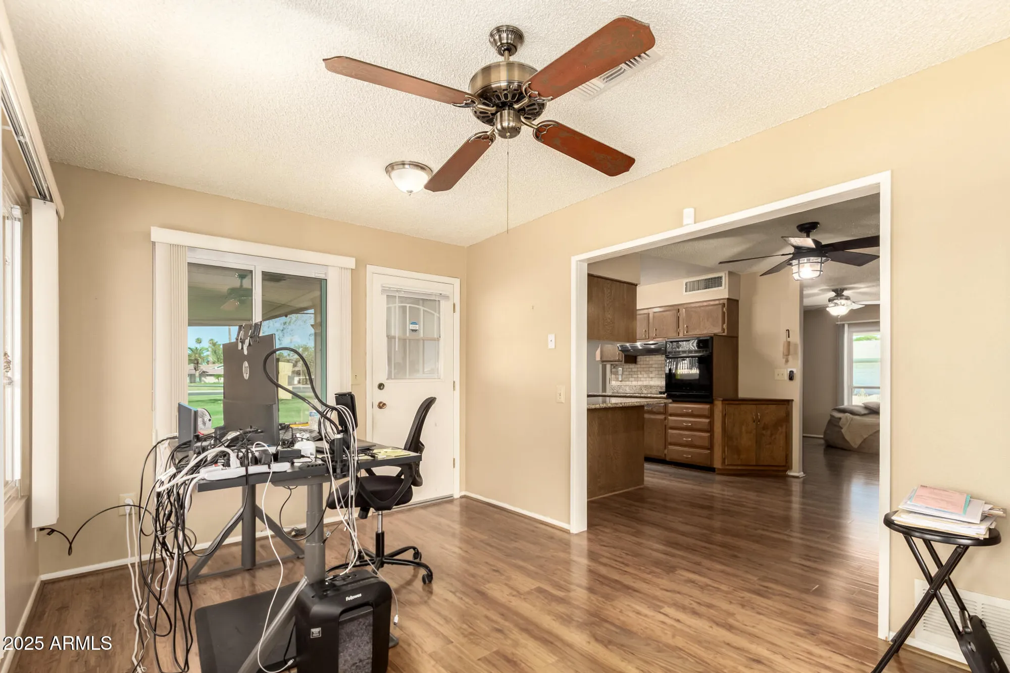 Property Slideshow image 24 of 32 | 10215 w kingswood cir, Sun City, AZ, 85351