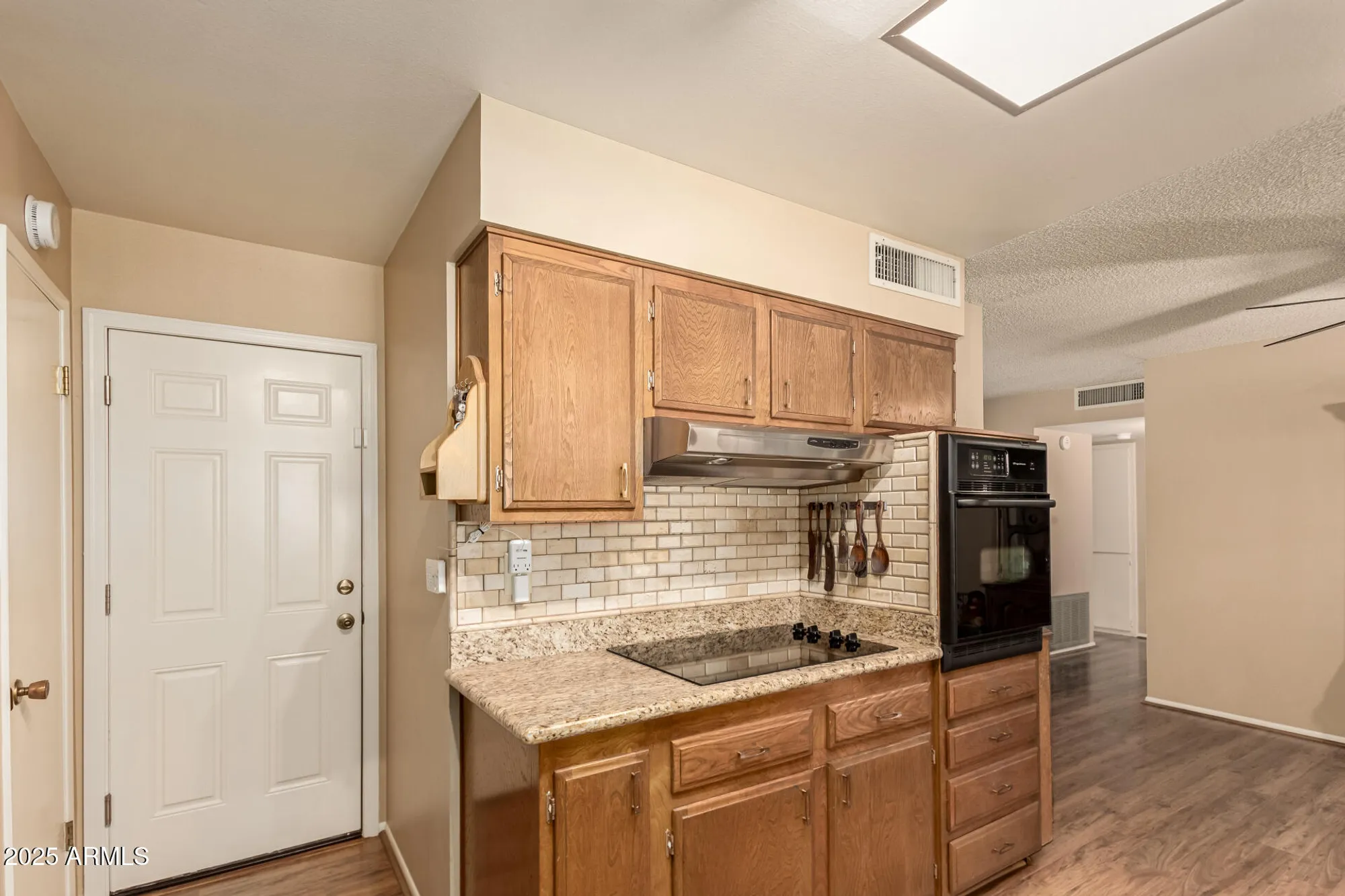 Property Slideshow image 14 of 32 | 10215 w kingswood cir, Sun City, AZ, 85351