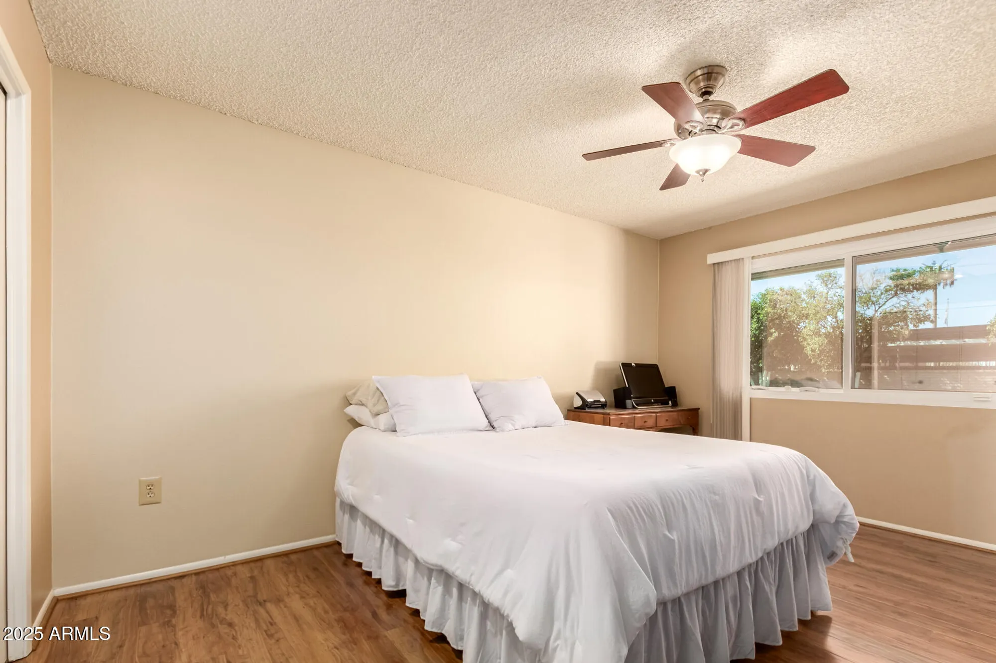 Property Slideshow image 16 of 32 | 10215 w kingswood cir, Sun City, AZ, 85351