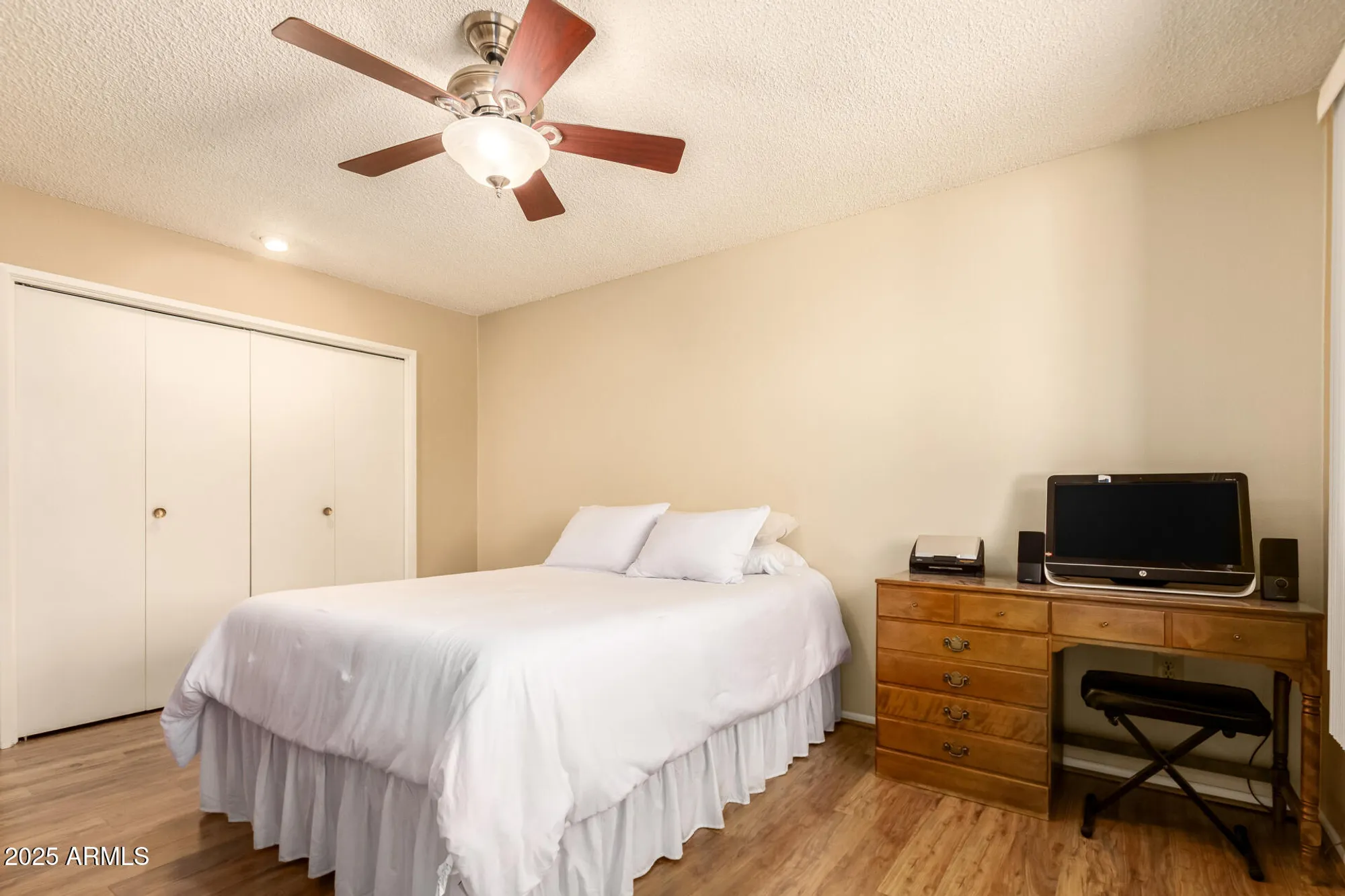 Property Slideshow image 18 of 32 | 10215 w kingswood cir, Sun City, AZ, 85351