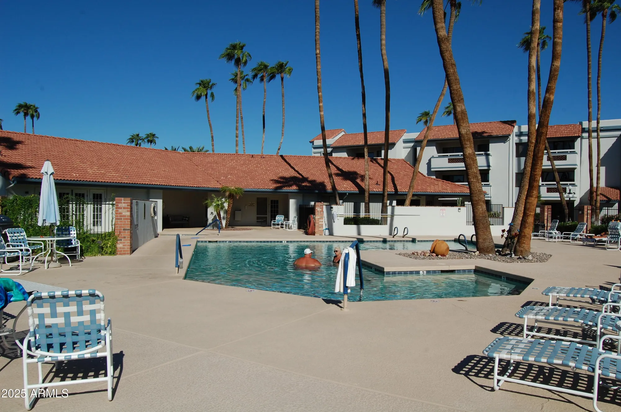 Property Slideshow image 4 of 32 | 17404 n 99th ave unit 131, Sun City, AZ, 85373