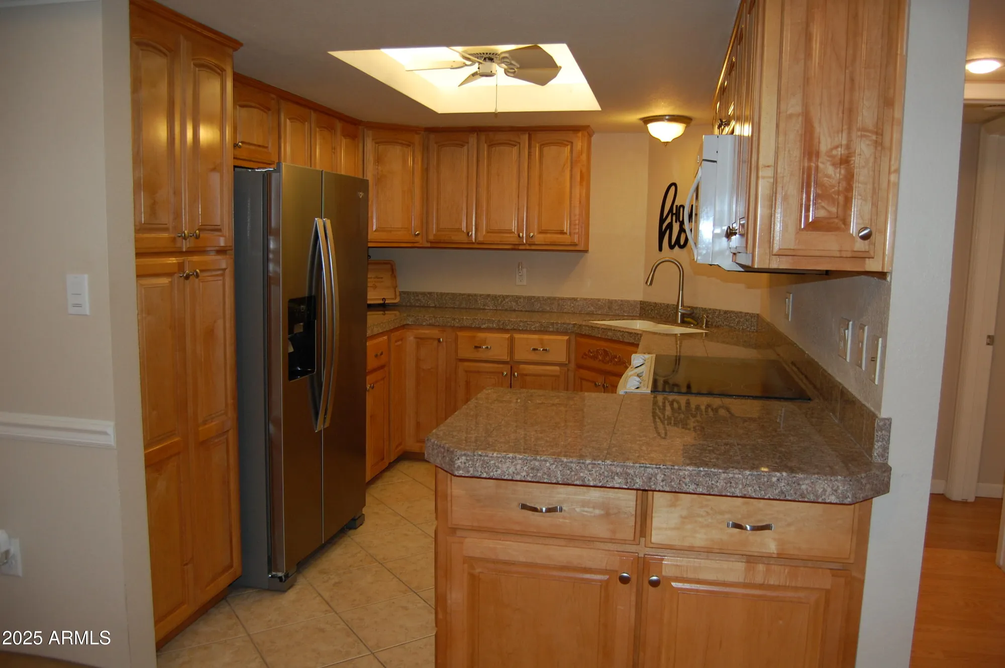 Property Slideshow image 7 of 32 | 17404 n 99th ave unit 131, Sun City, AZ, 85373