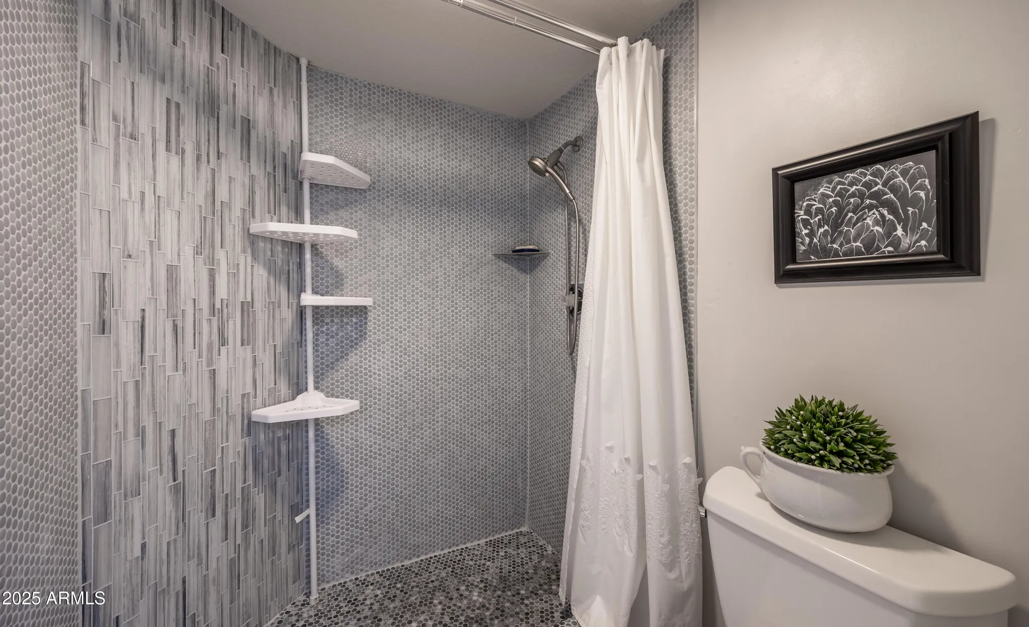 Property Slideshow image 12 of 27 | 17404 n 99th ave 137, Sun City, AZ, 85373