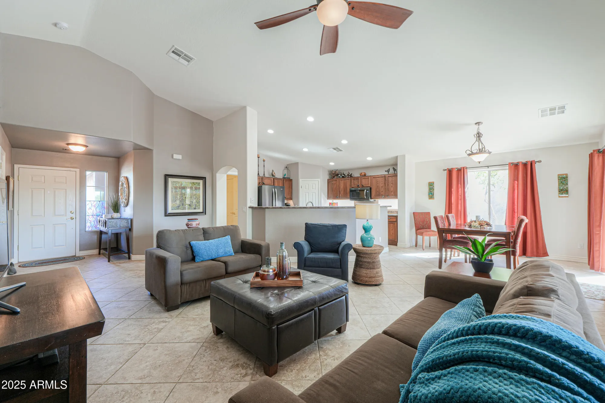 Property Slideshow image 11 of 46 | 2385 e fiesta dr, Casa Grande, AZ, 85194