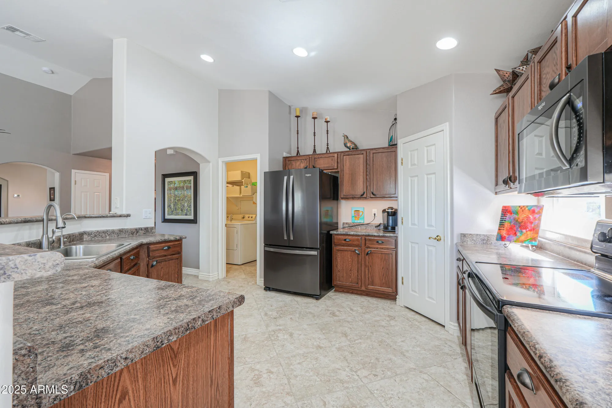 Property Slideshow image 14 of 46 | 2385 e fiesta dr, Casa Grande, AZ, 85194