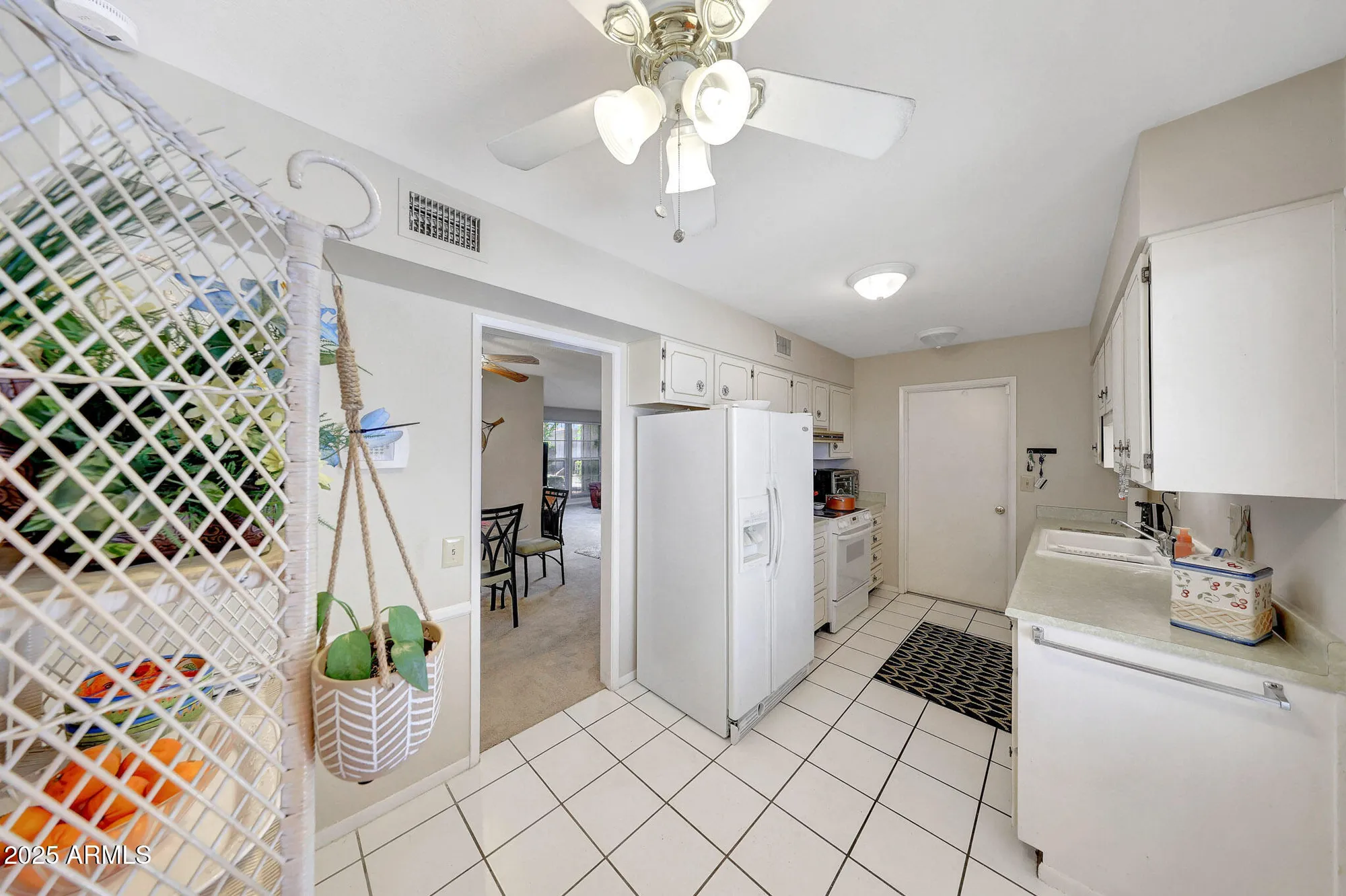 Property Slideshow image 6 of 31 | 10837 w santa fe dr, Sun City, AZ, 85351