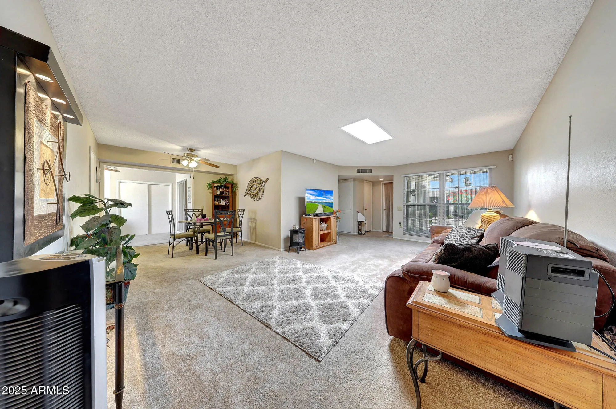 Property Slideshow image 14 of 31 | 10837 w santa fe dr, Sun City, AZ, 85351
