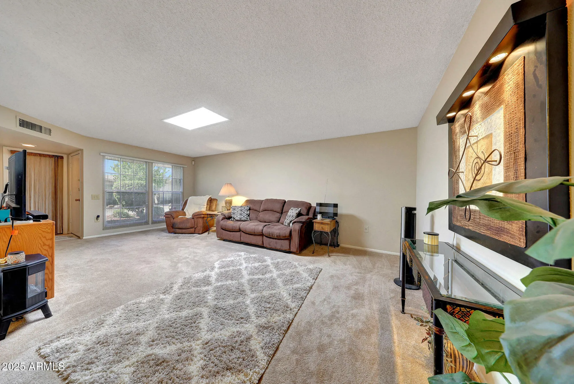 Property Slideshow image 13 of 31 | 10837 w santa fe dr, Sun City, AZ, 85351