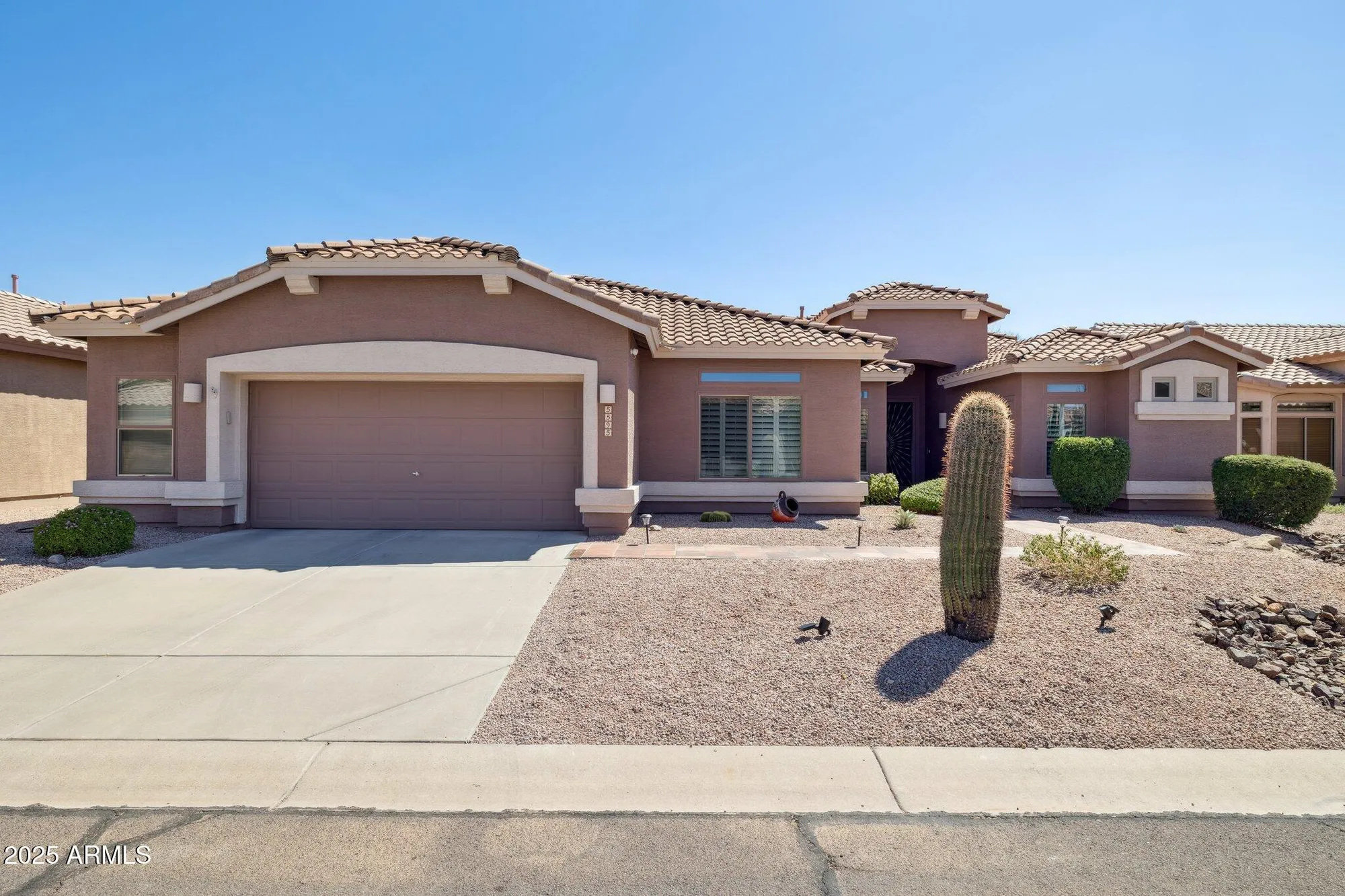 Property Slideshow image 1 of 36 | 5595 s indigo dr, Gold Canyon, AZ, 85118