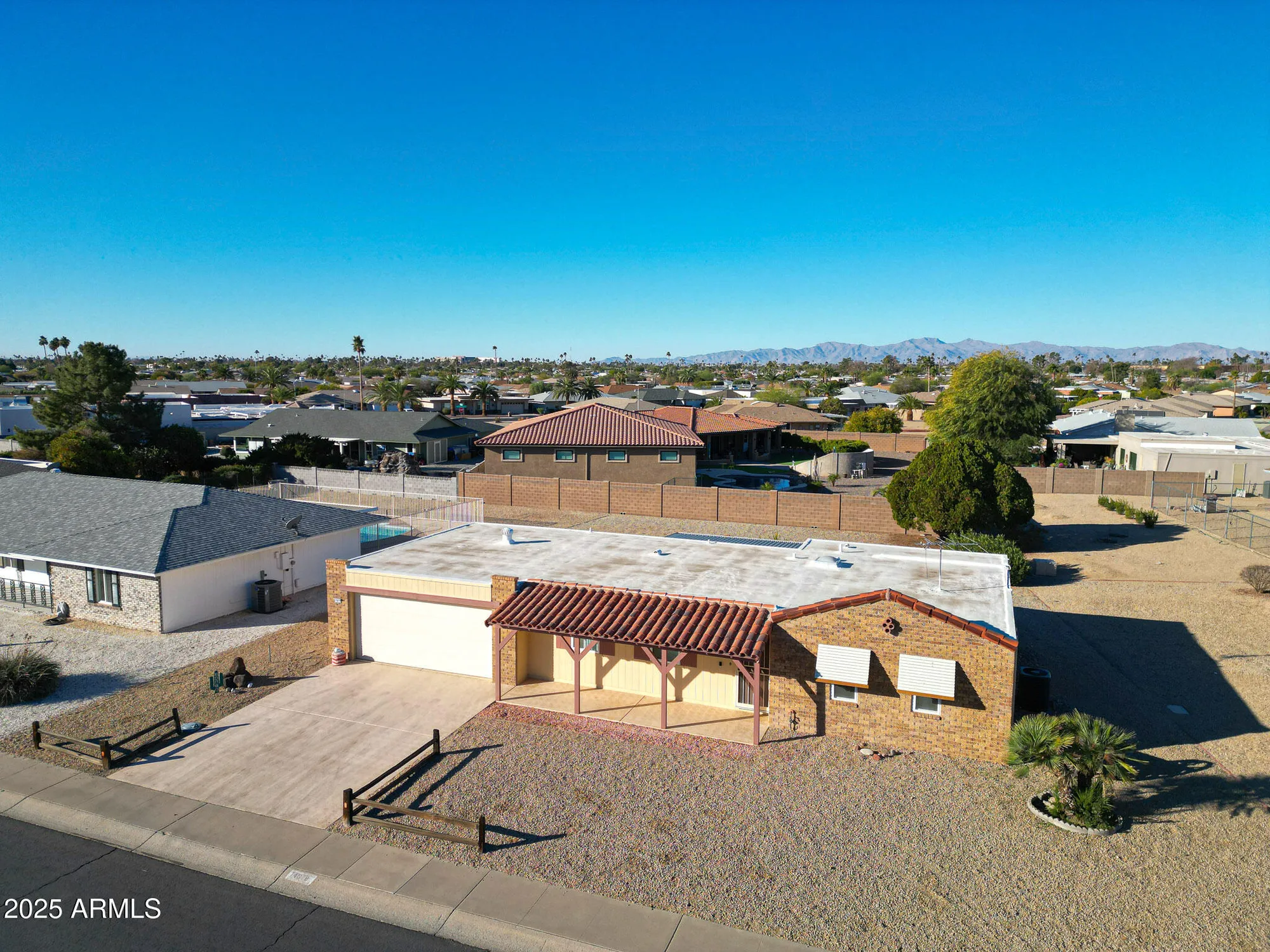 Property Slideshow image 32 of 33 | 14618 n shiprock dr, Sun City, AZ, 85351