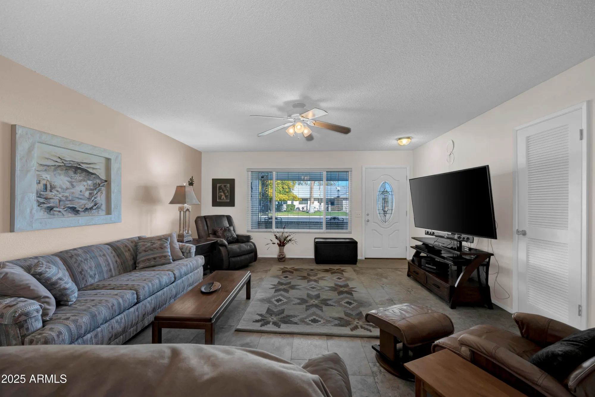 Property Slideshow image 4 of 21 | 10019 w shasta dr, Sun City, AZ, 85351