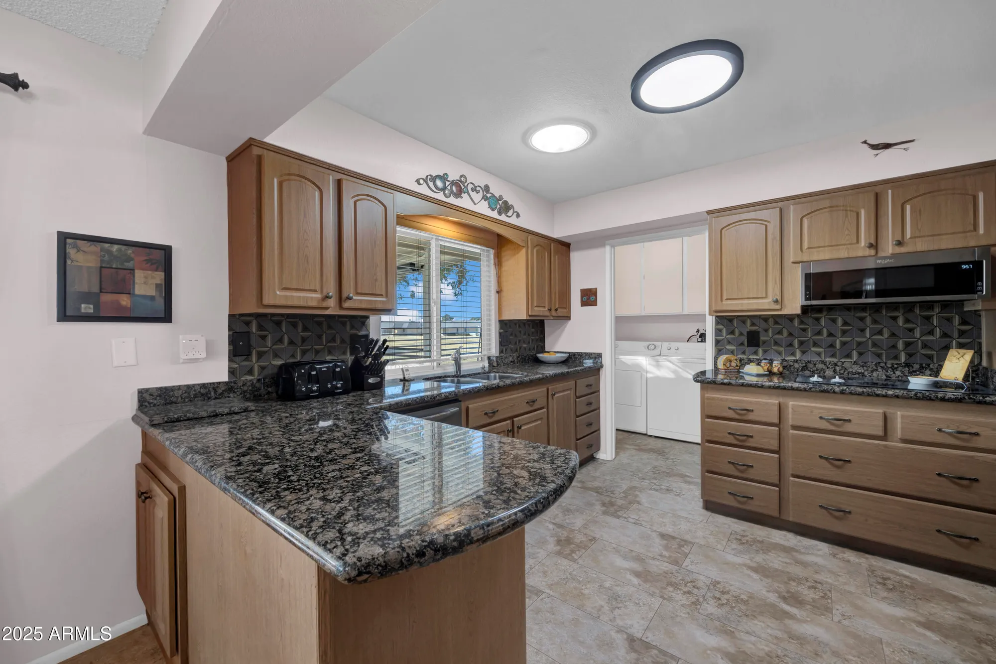 Property Slideshow image 5 of 21 | 10019 w shasta dr, Sun City, AZ, 85351