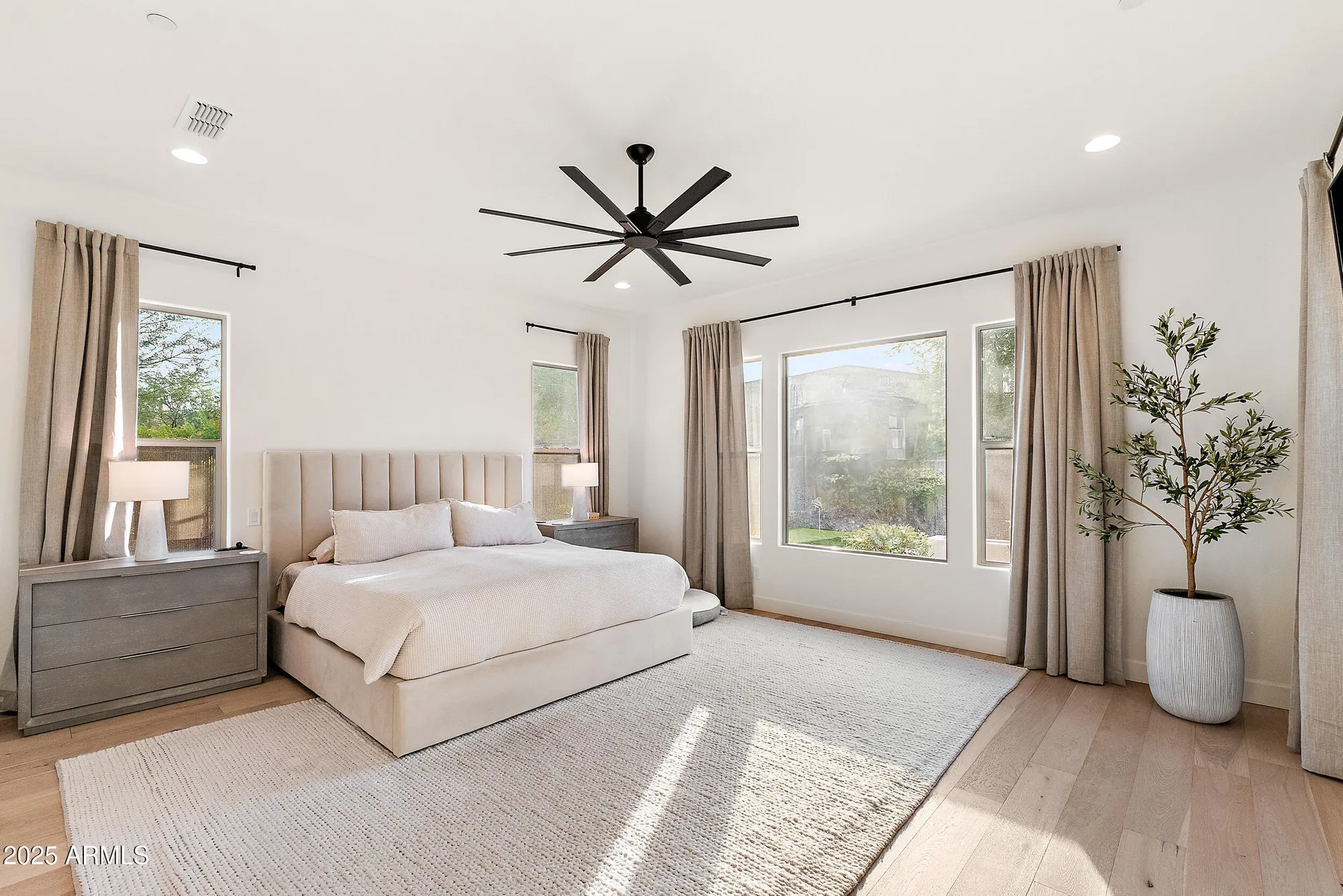 Property Slideshow image 16 of 44 | 29348 n clear ridge rd, Rio Verde, AZ, 85263