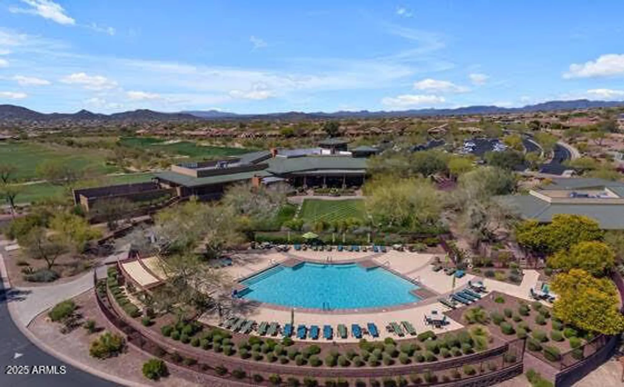 Property Slideshow image 48 of 64 | 41306 n bent creek way, Phoenix, AZ, 85086