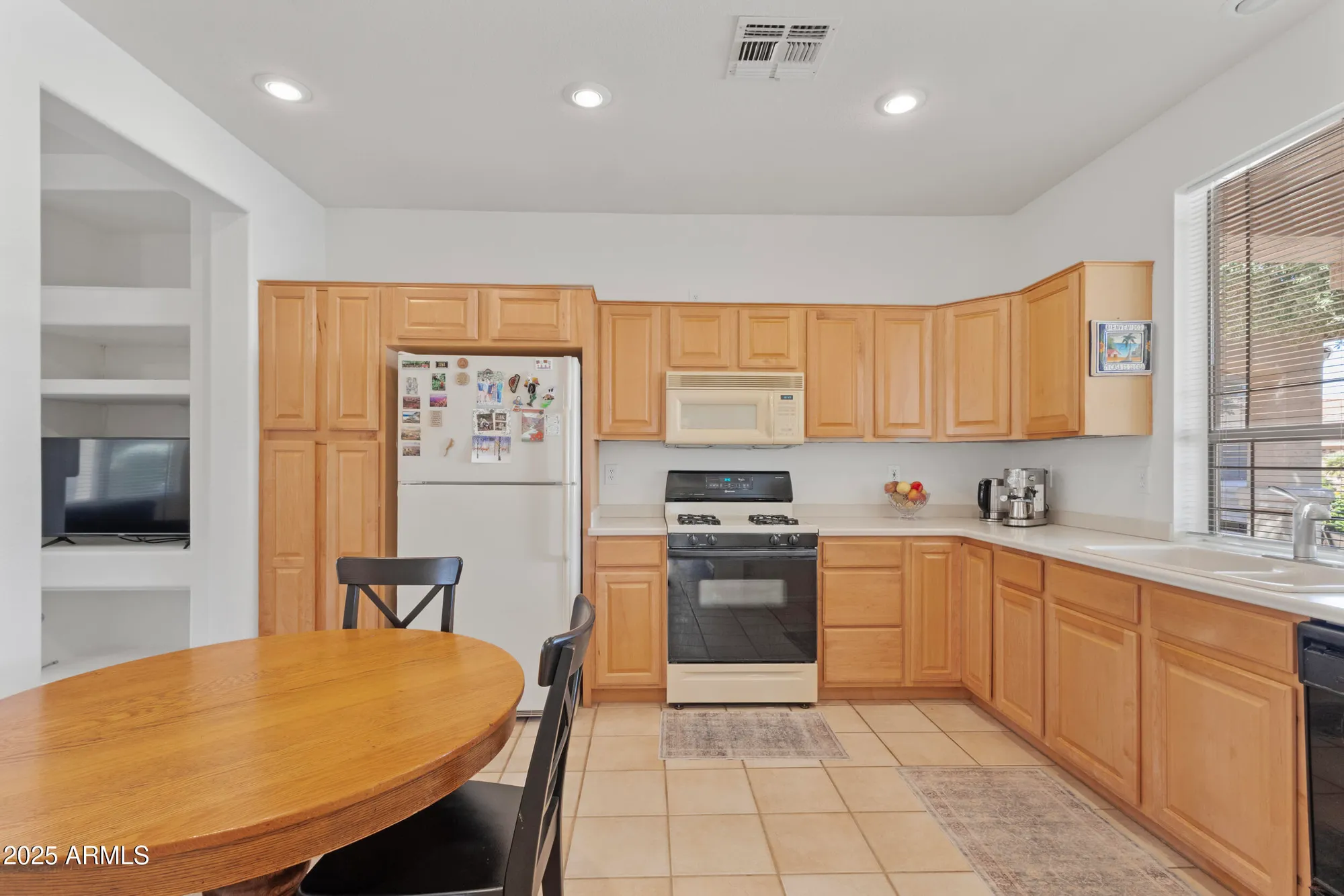 Property Slideshow image 9 of 24 | 18067 w udall dr, Surprise, AZ, 85374