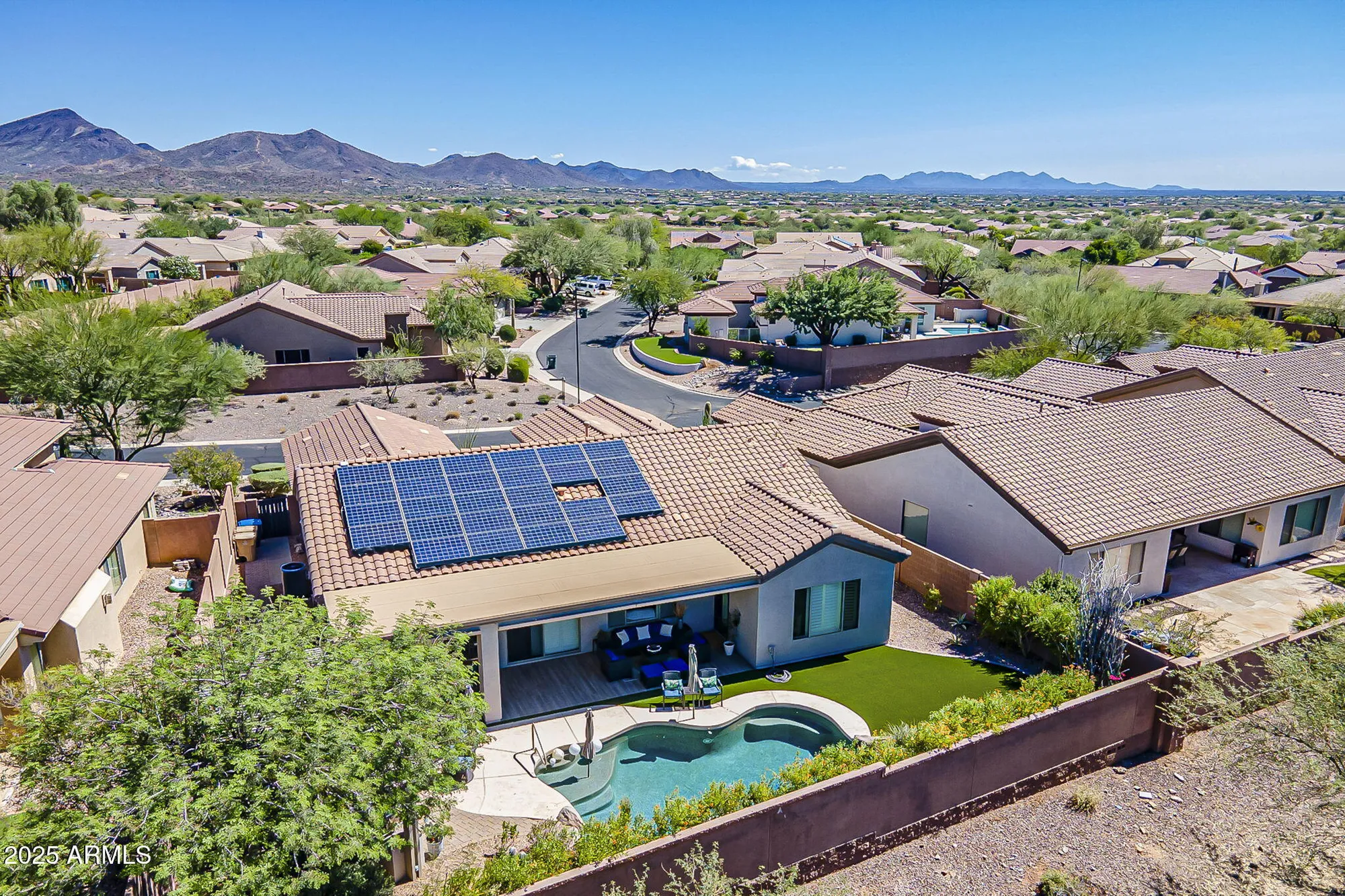 Property Slideshow image 45 of 64 | 41306 n bent creek way, Phoenix, AZ, 85086