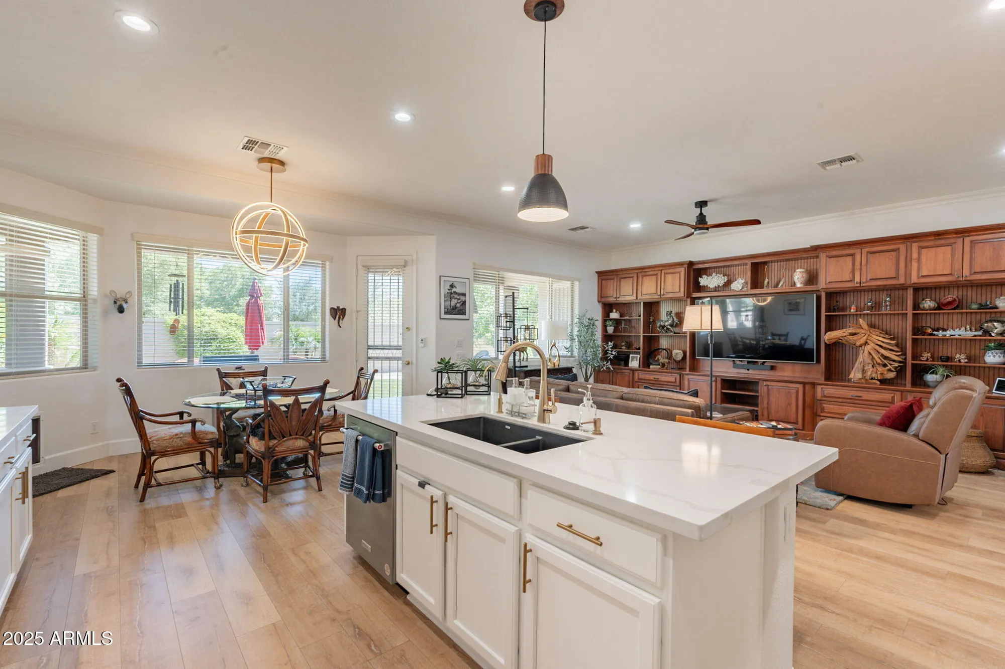 Property Slideshow image 9 of 42 | 6751 s granite dr, Chandler, AZ, 85249