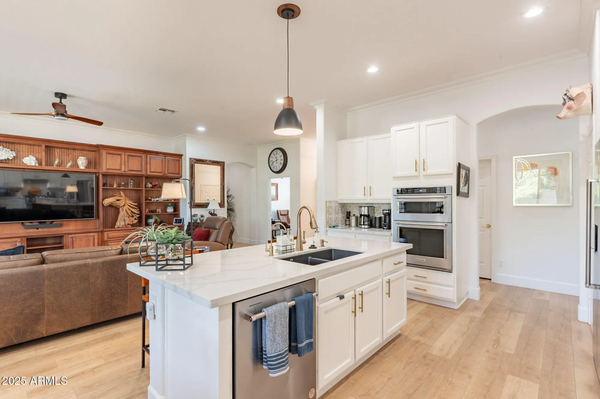 Property Slideshow image 10 of 42 | 6751 s granite dr, Chandler, AZ, 85249