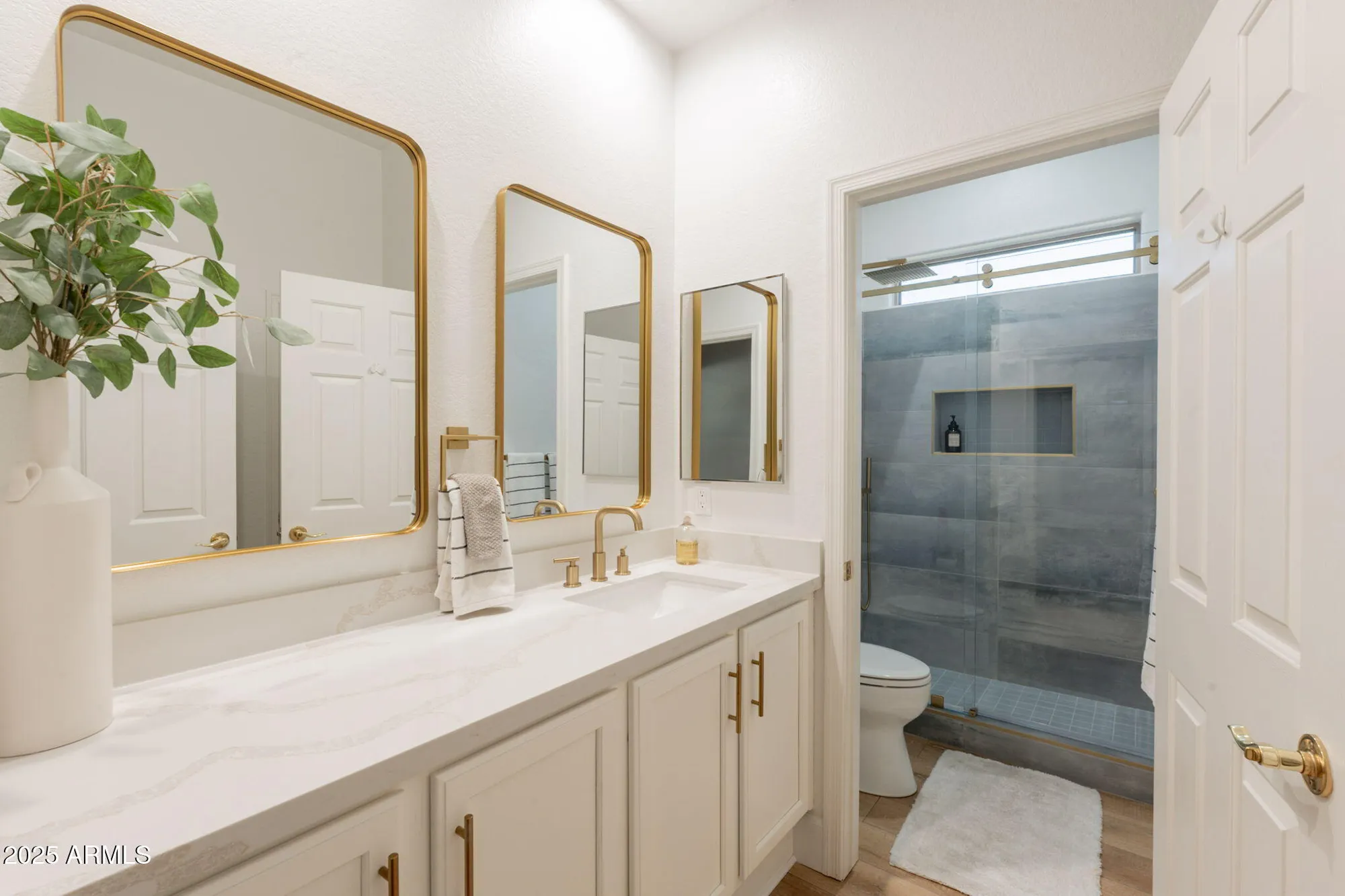 Property Slideshow image 31 of 42 | 6751 s granite dr, Chandler, AZ, 85249