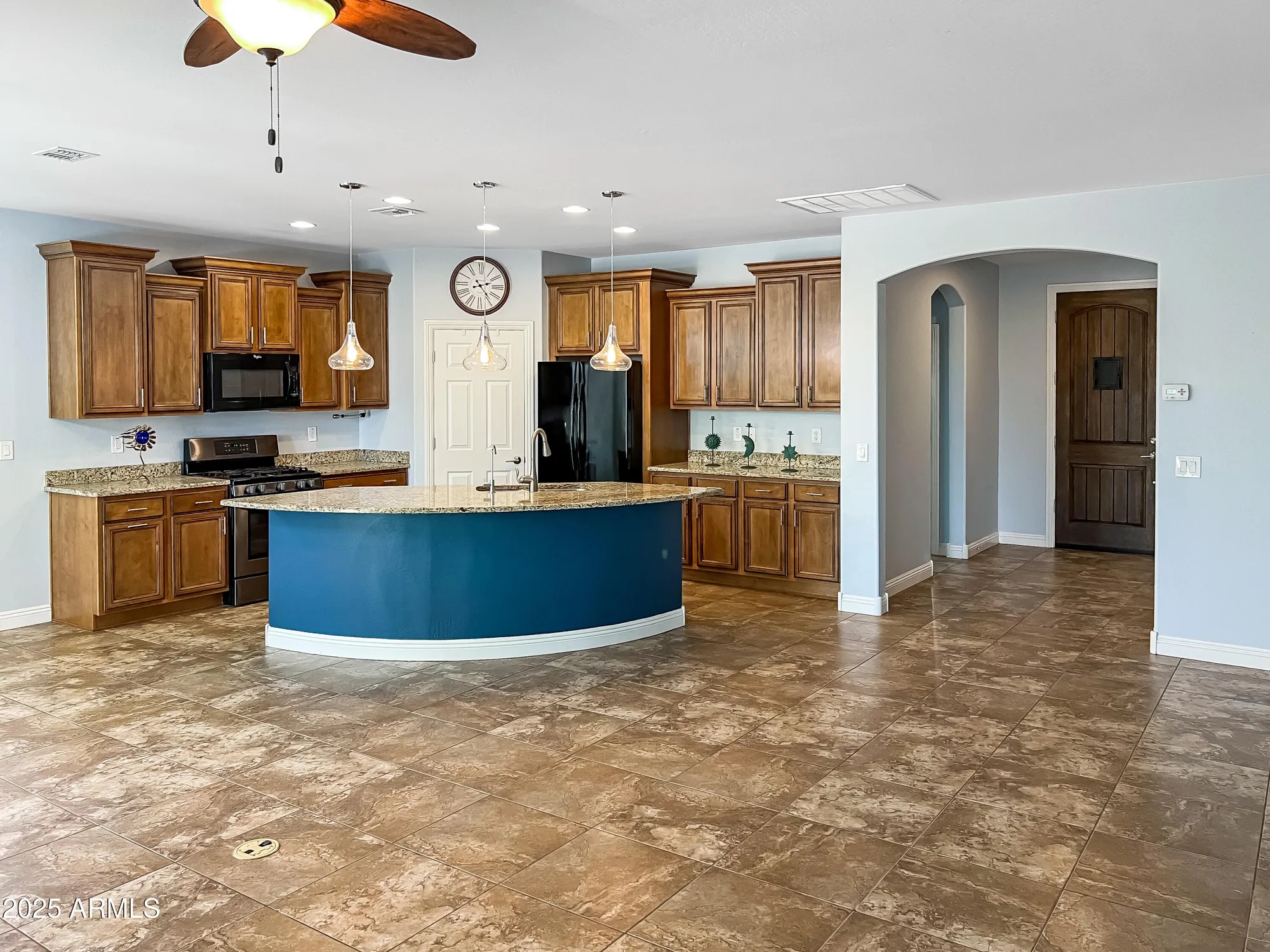 Property Slideshow image 16 of 59 | 3937 n smithsonian dr, Florence, AZ, 85132