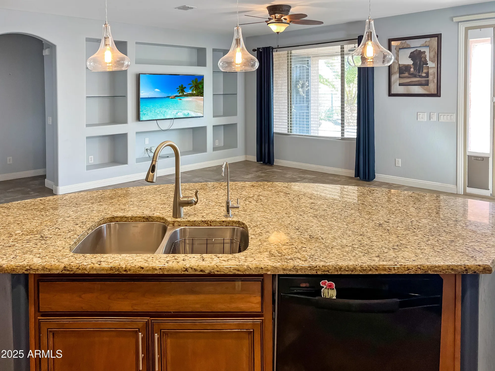 Property Slideshow image 13 of 59 | 3937 n smithsonian dr, Florence, AZ, 85132