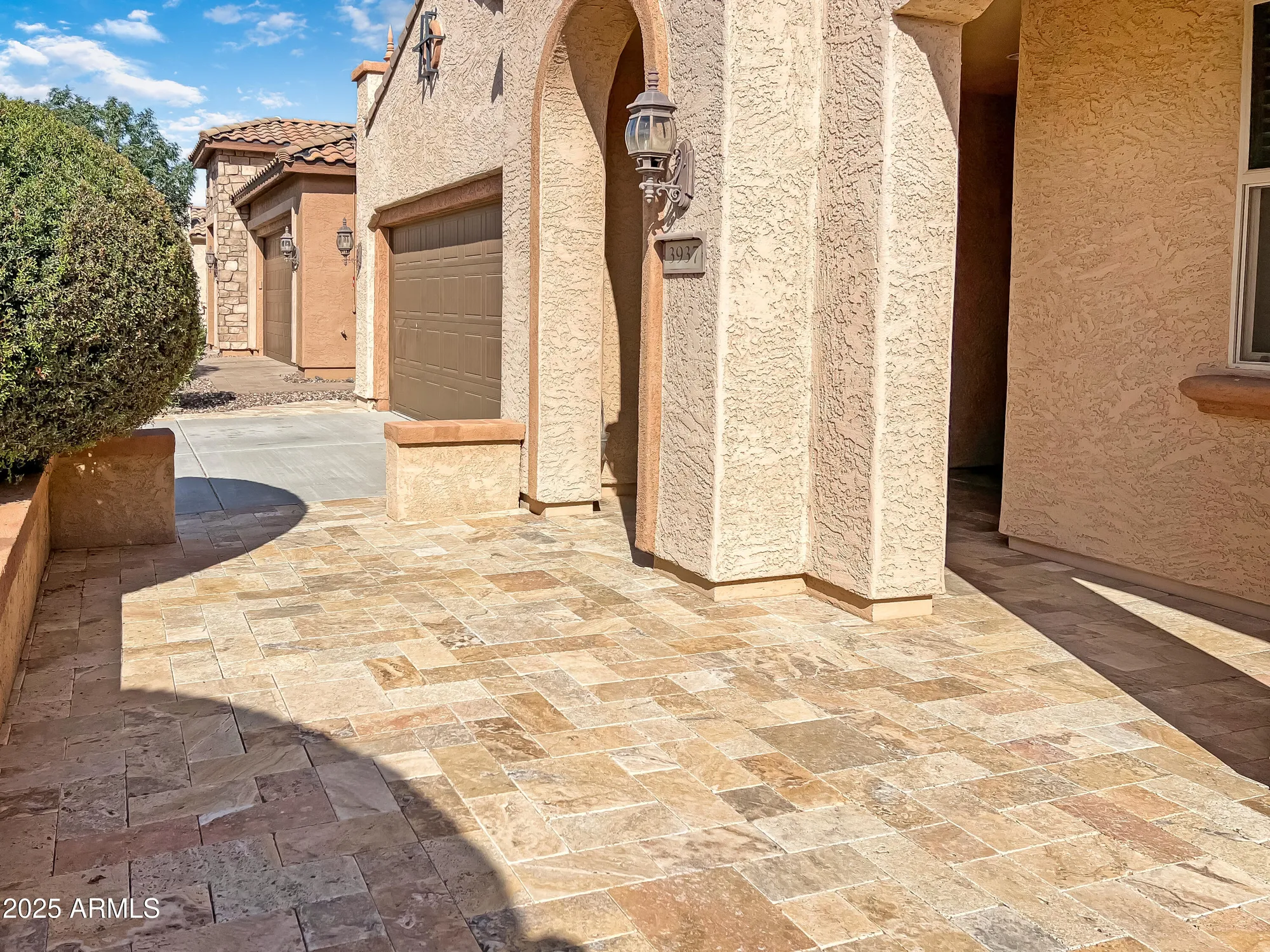 Property Slideshow image 3 of 59 | 3937 n smithsonian dr, Florence, AZ, 85132